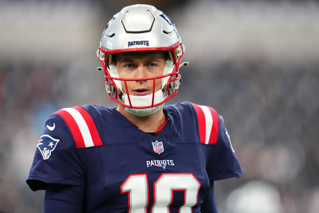 Tom Brady shooting down comeback rumors: 'I'm certain I'm not playing  again' - Pats Pulpit