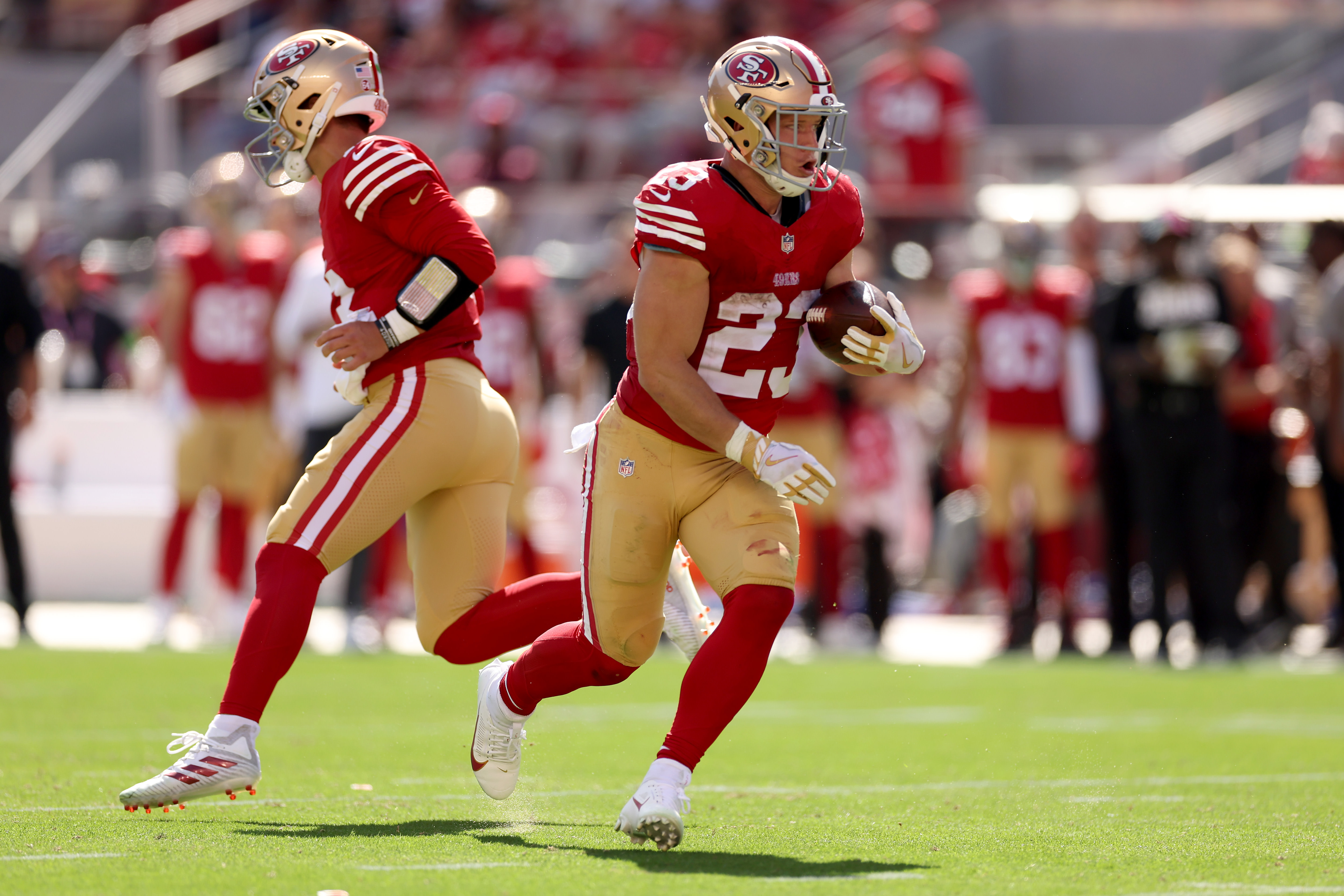 49ers Rookie Lineman Draws Rave Reviews From his Coaches