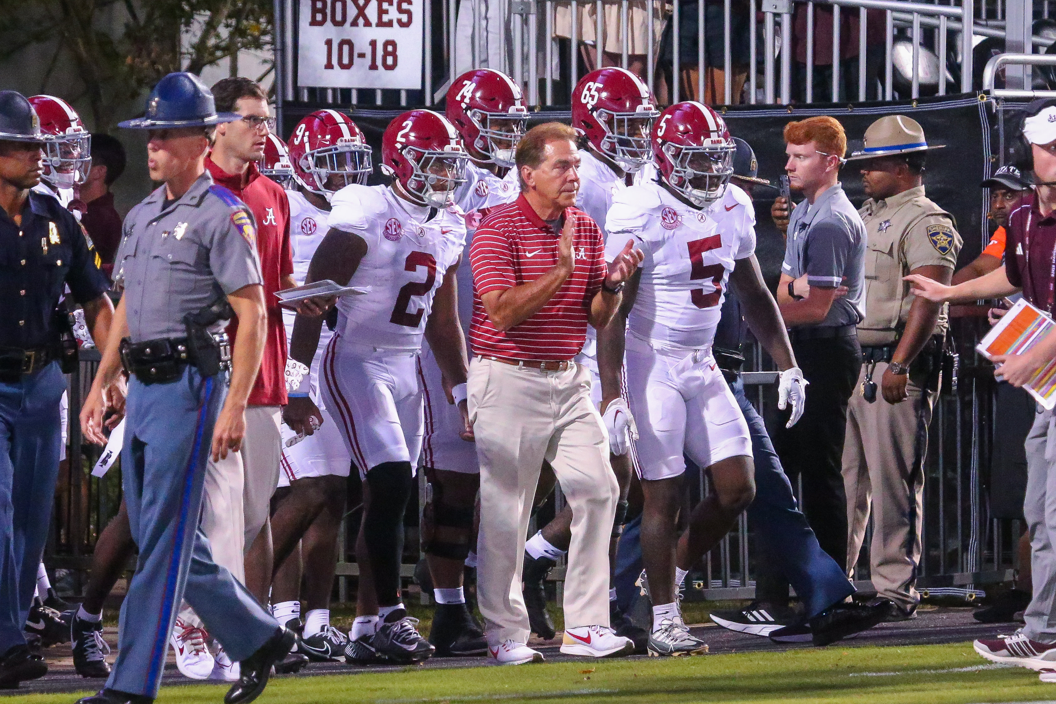 Museum's exhibit focuses on Paul 'Bear' Bryant's last football game