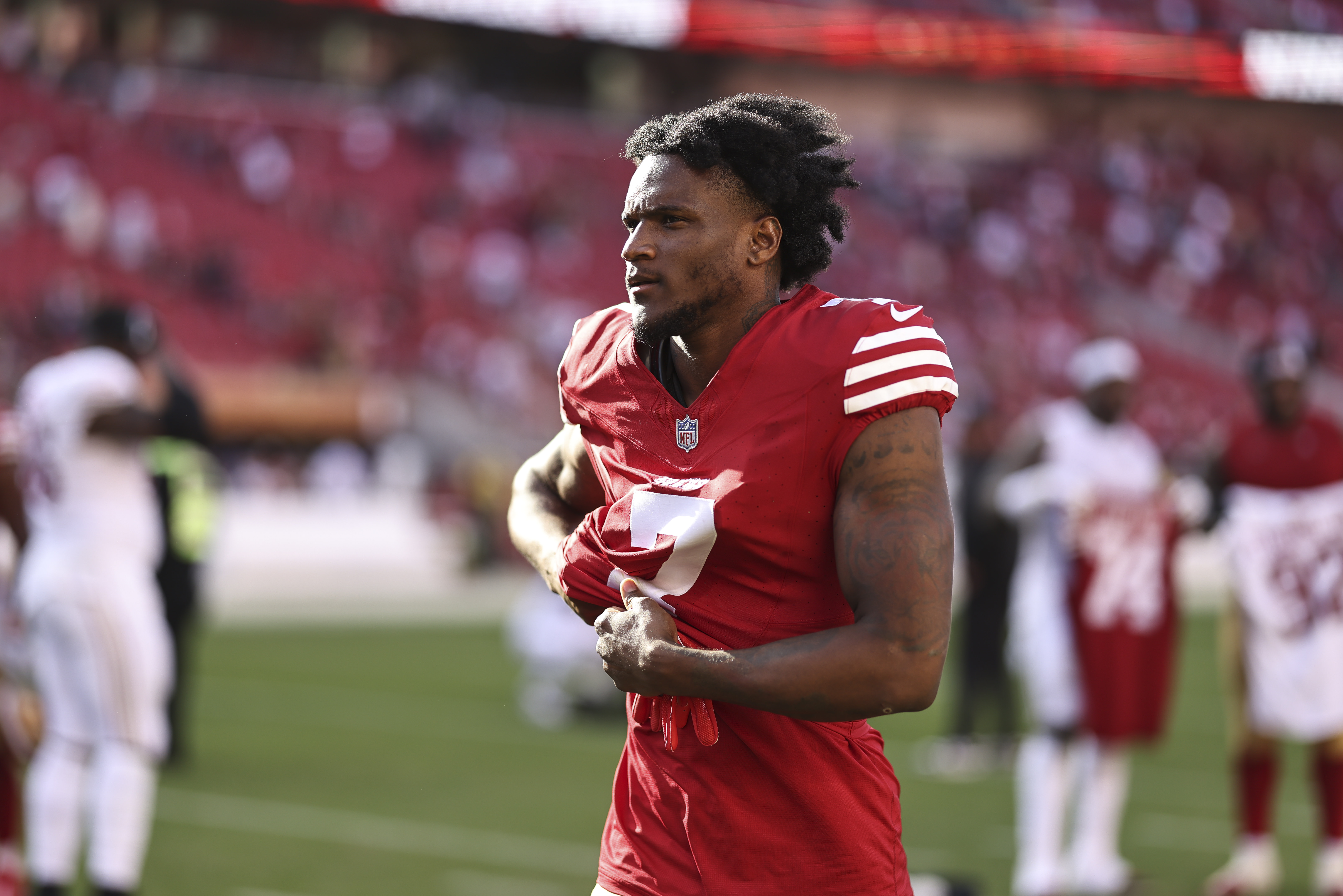 Santa Clara, CA. 23rd Aug, 2015. Dallas Cowboys wide receiver Dez Bryant  (88) warms up prior to the NFL football game between the Dallas Cowboys and  the San Francisco 49ers at Levi's