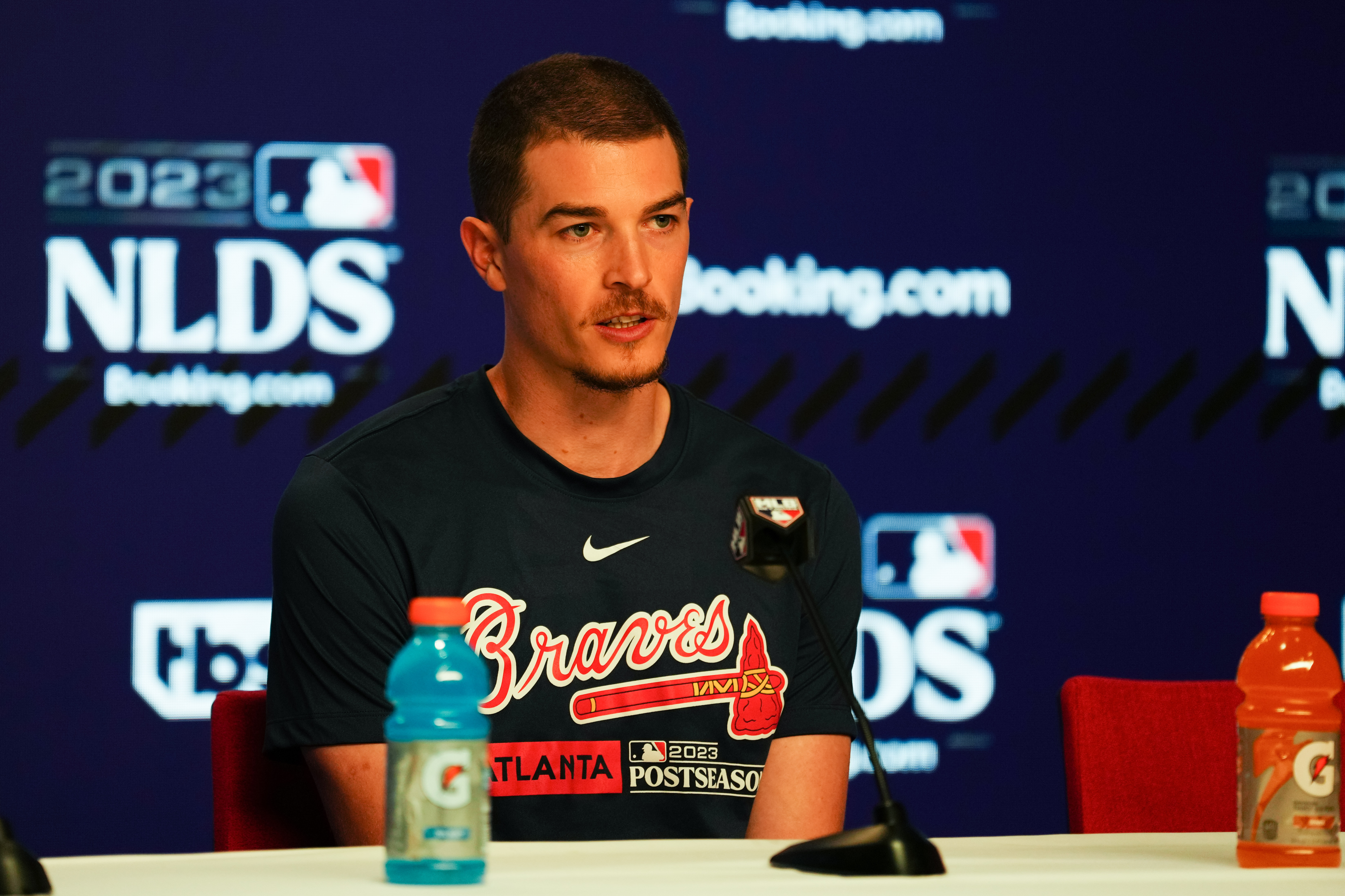 Braves could place Dansby Swanson, Nick Markakis on IL