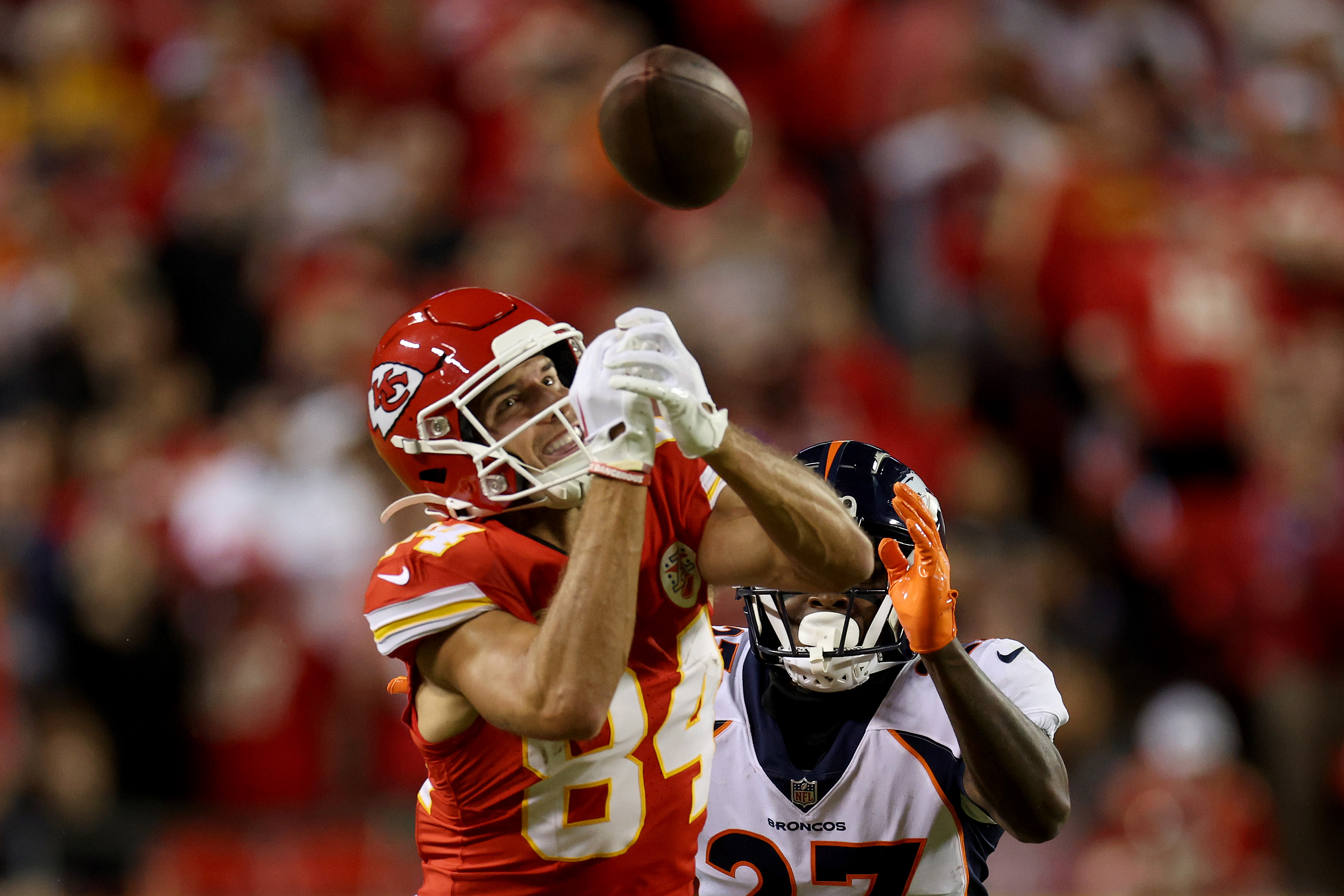 Photo: Chiefs' Chris Jones Attends Lions Game in Suite amid