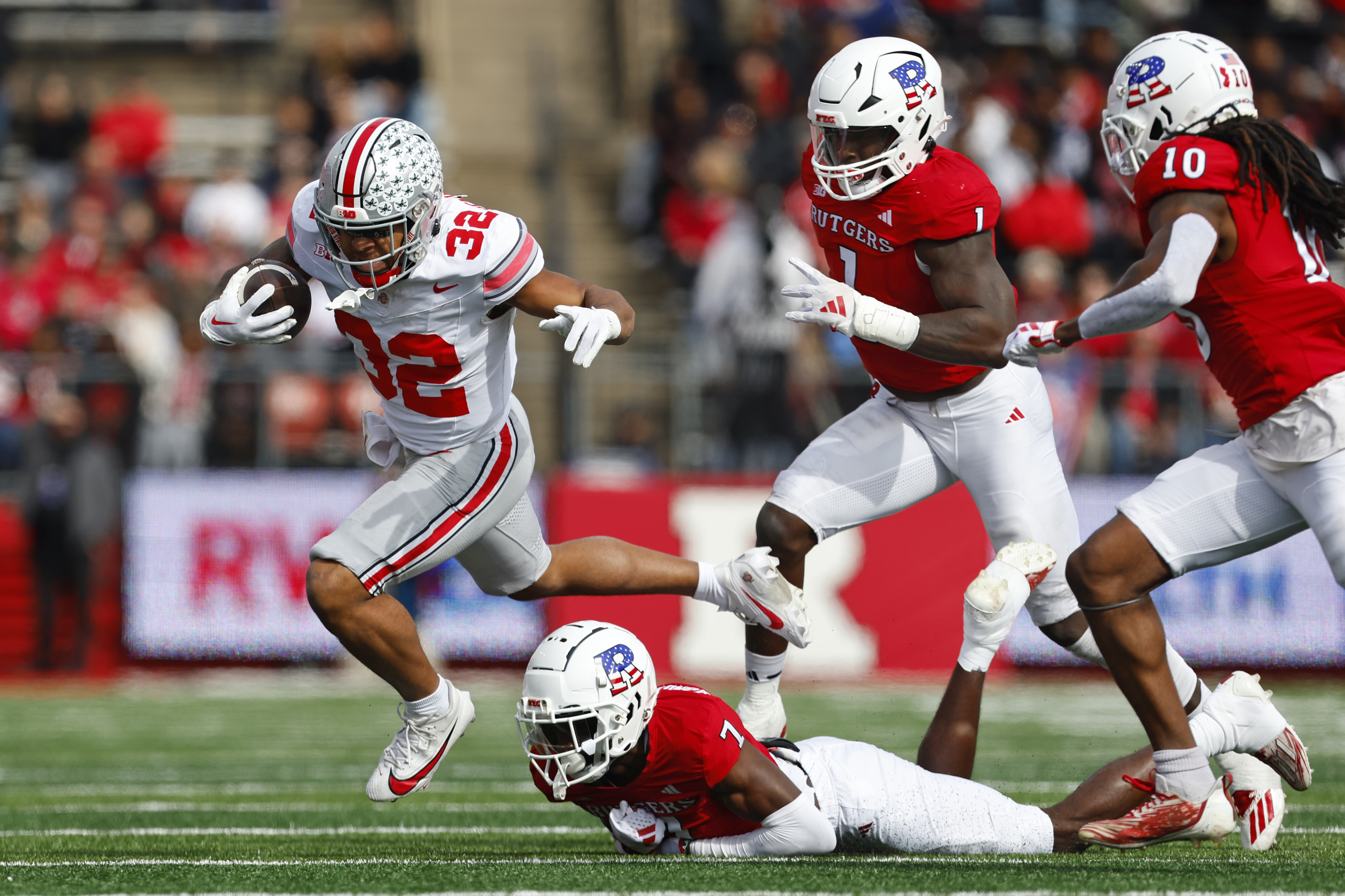 Ohio State rolls over Youngstown State 35-7