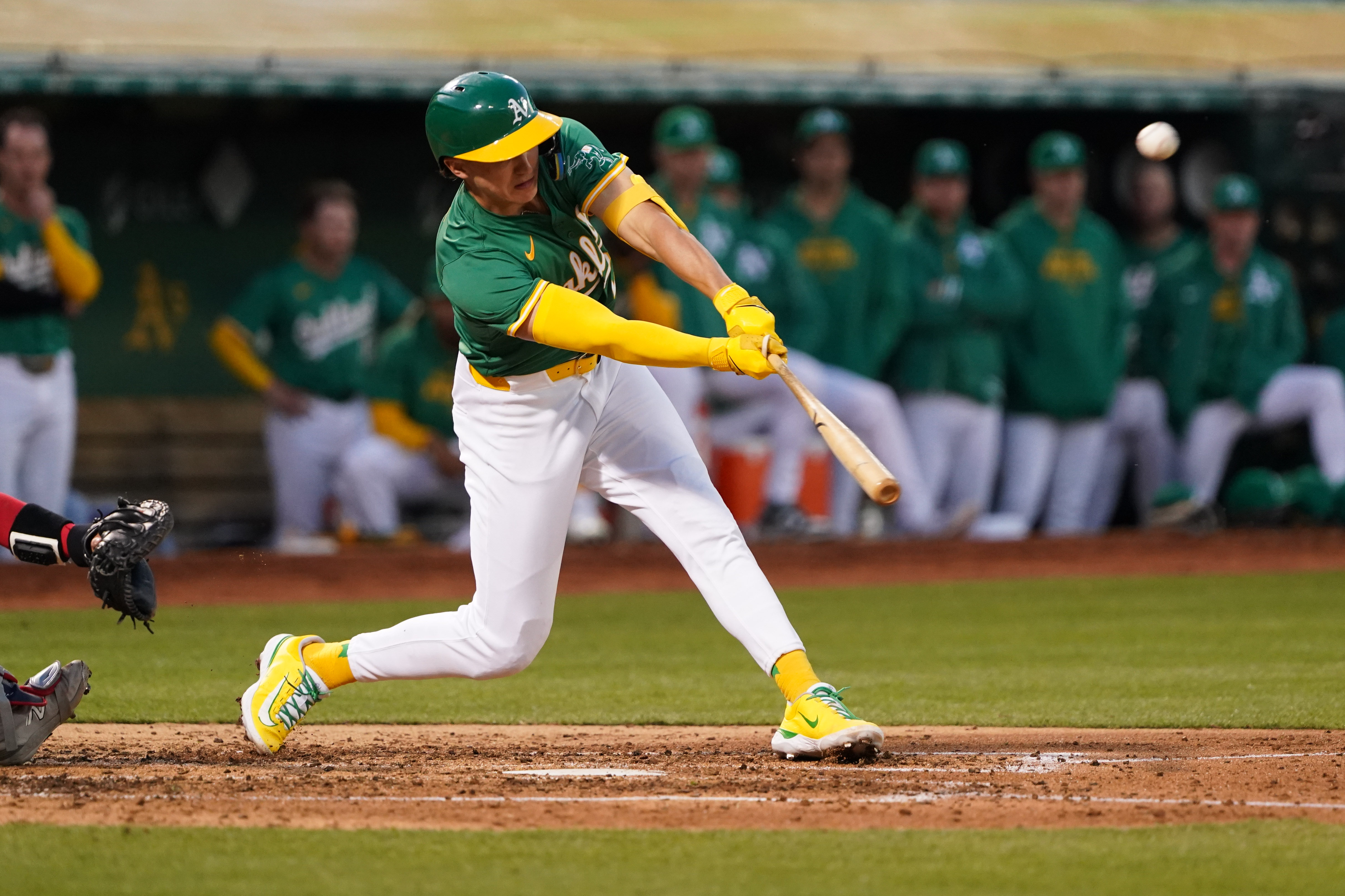 ESPN: Athletics to Get New Oakland Coliseum Contract Offer Ahead of Las  Vegas Move | News, Scores, Highlights, Stats, and Rumors | Bleacher Report