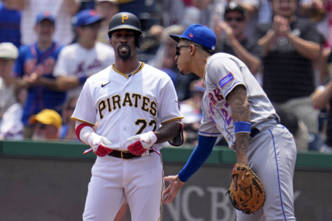 MLB roundup: Andrew McCutchen gets 2,000th, Pirates win