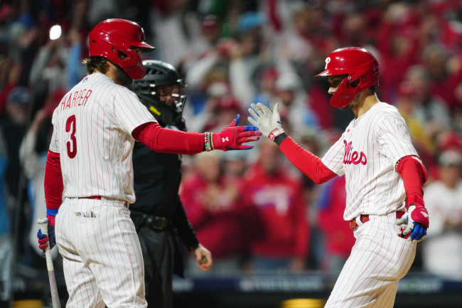 This Philadelphia Phillies legend still watches their games