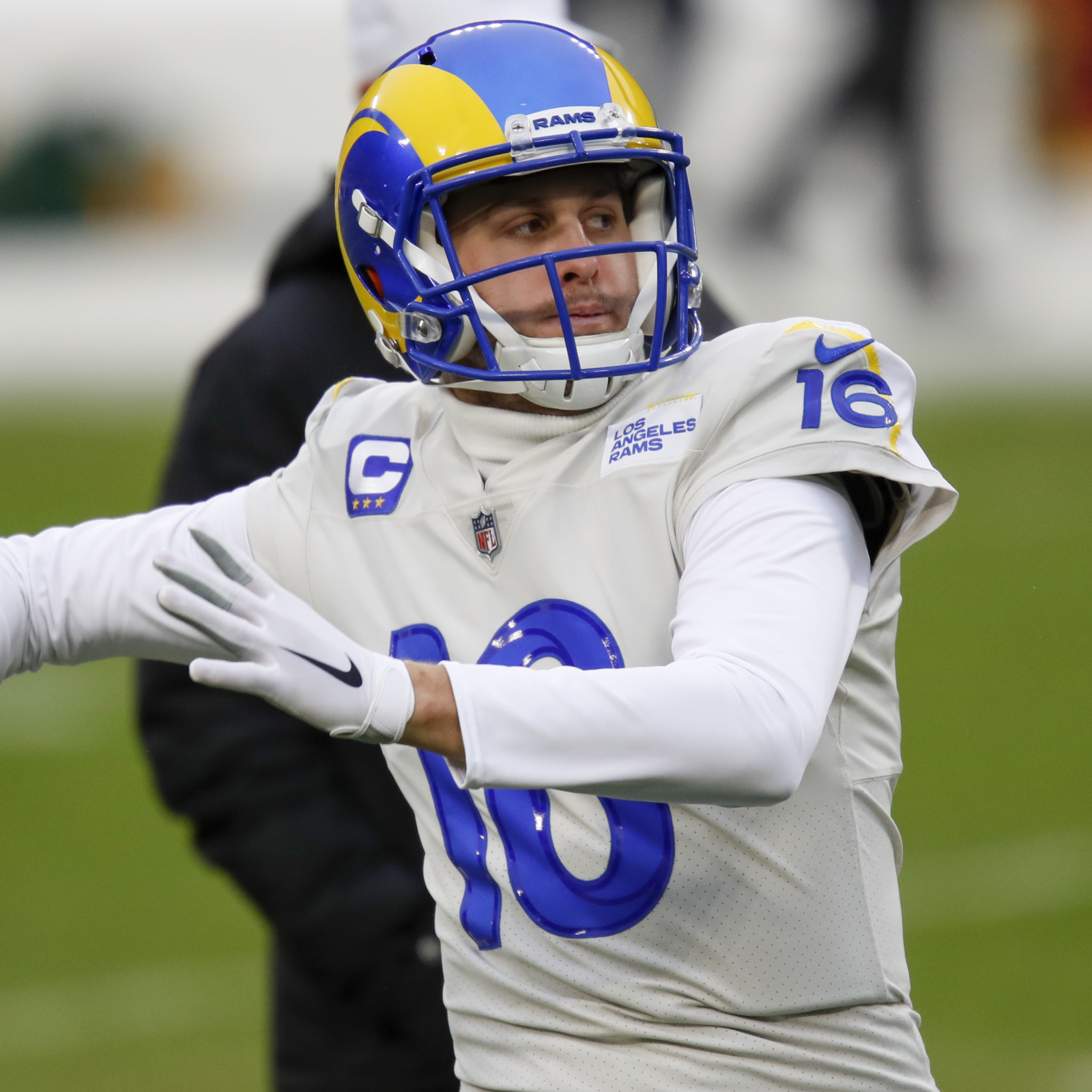 Jared Goff Cal Bears Unsigned Silver Jersey Running with Ball Photograph