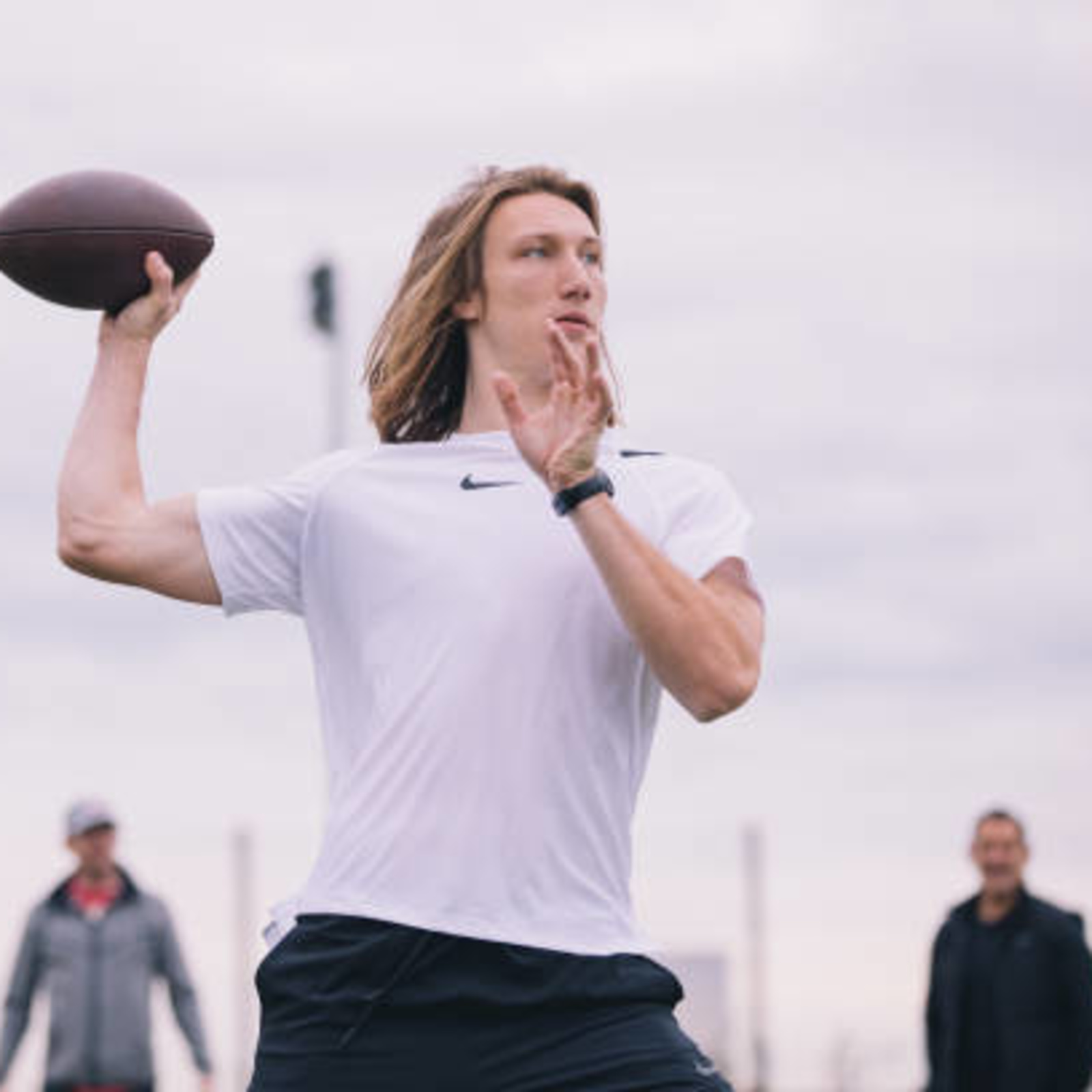 Trevor Lawrence announces first endorsement deal — with Gatorade