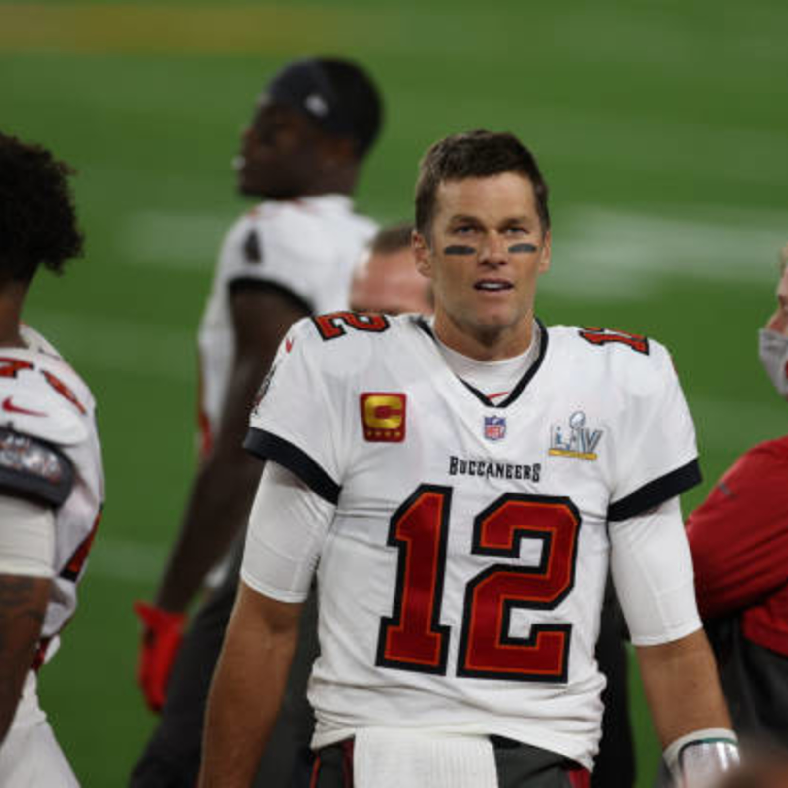 Tom Brady helps Buccaneers skyrocket in NFL merchandise sales  How to buy  your own Tom Brady jersey, Buccaneers gear 