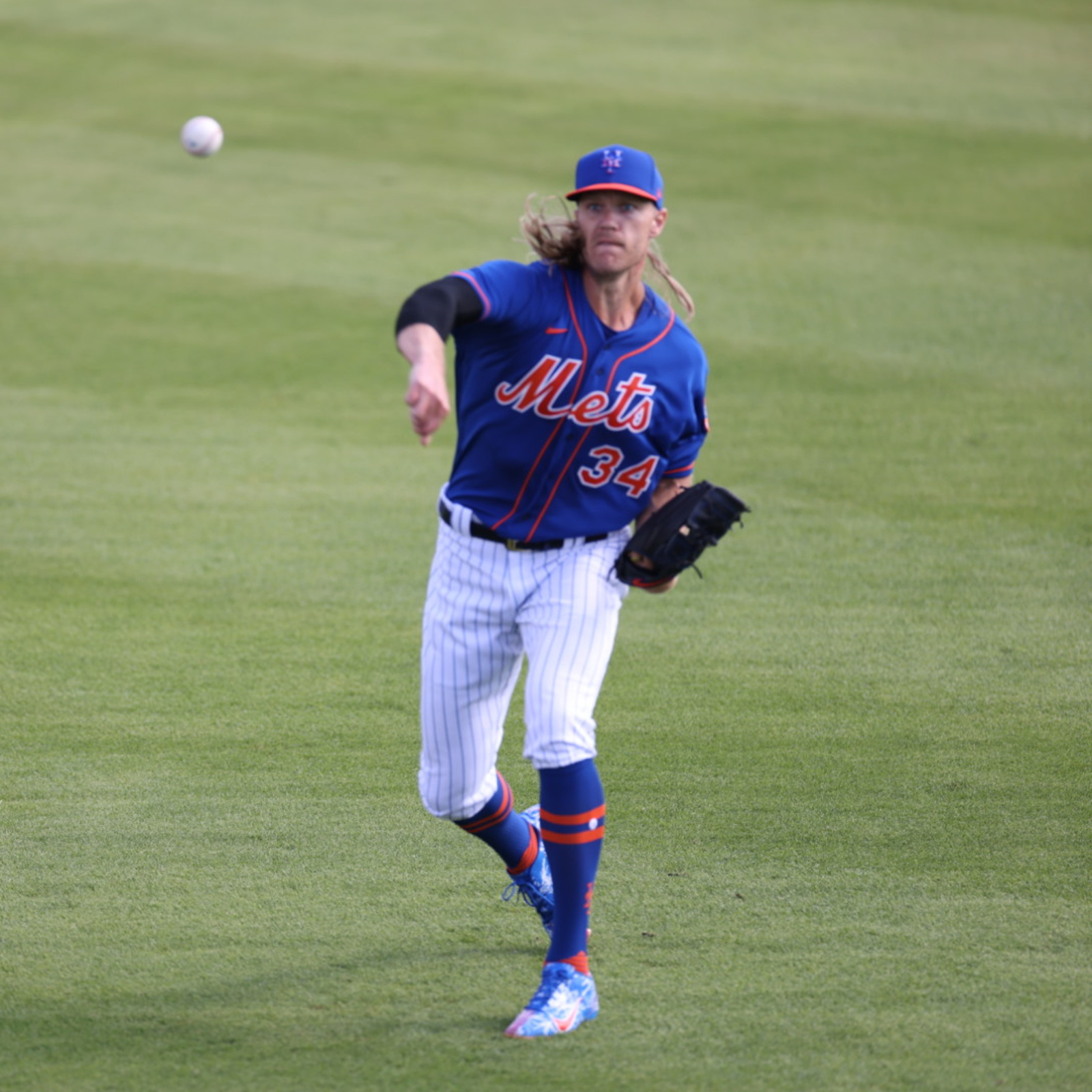 Noah Syndergaard says he left Mets in part because of New York