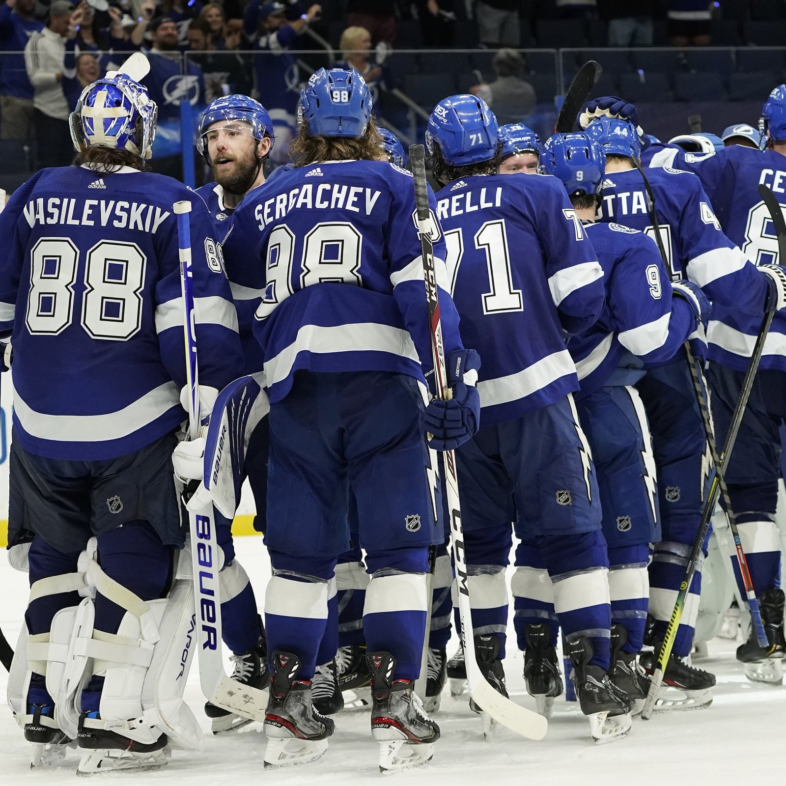 Tampa Bay Lightning change jersey policy after Panthers fan video