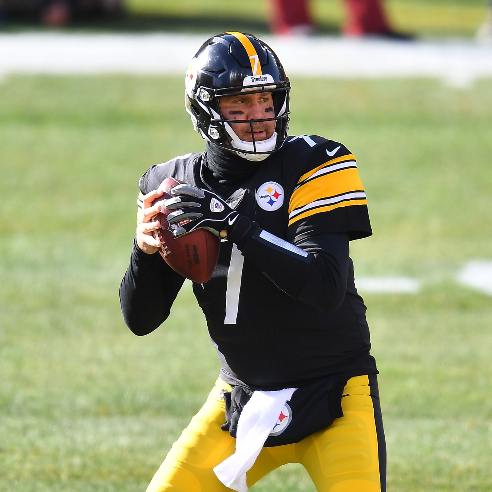 Steelers' Ben Roethlisberger says it was his idea to take pay cut