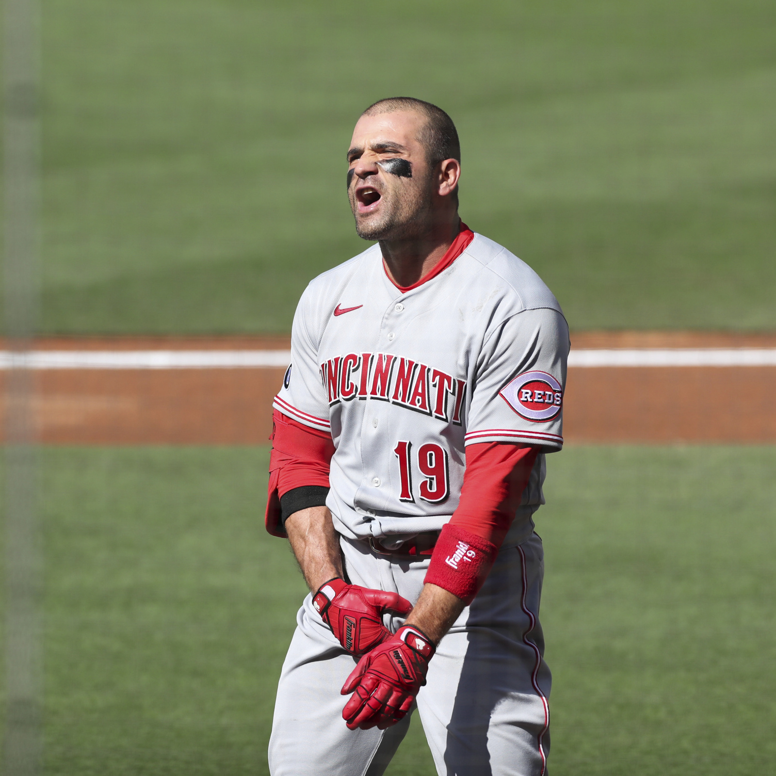 Adon retires first 17 batters as the Nationals send the sloppy Reds to  their 5th straight loss, 7-3 - WTOP News