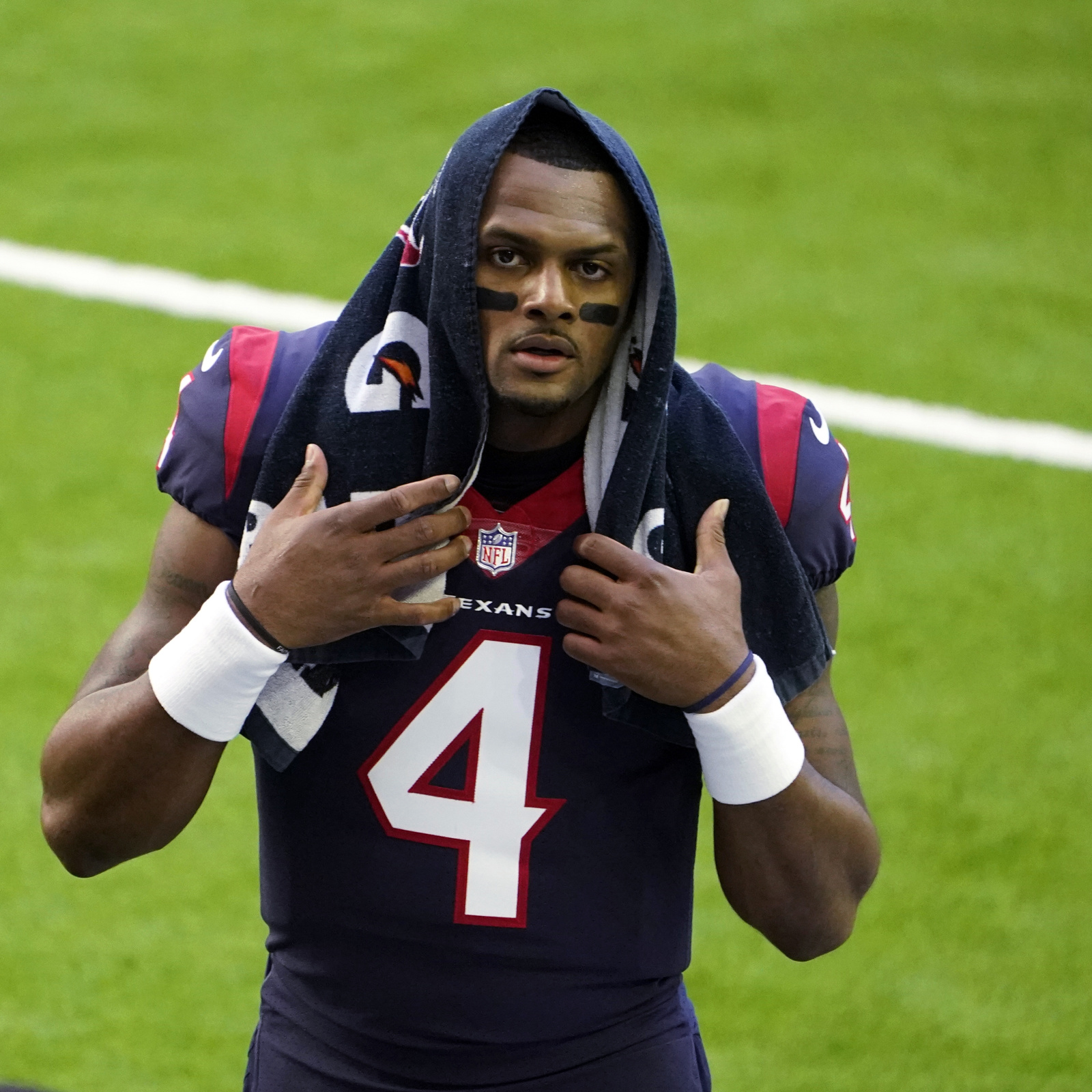 Falcons saw nervous ball boy Deshaun Watson evolve into QB star - ESPN -  Houston Texans Blog- ESPN