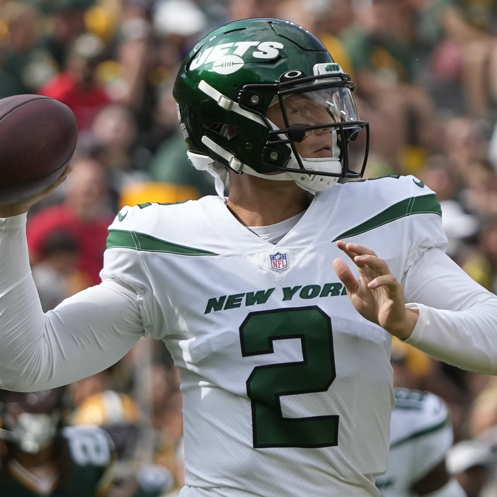 Jets' Zach Wilson is stepping in for Aaron Rodgers with renewed confidence  and swagger - Hawaii Tribune-Herald