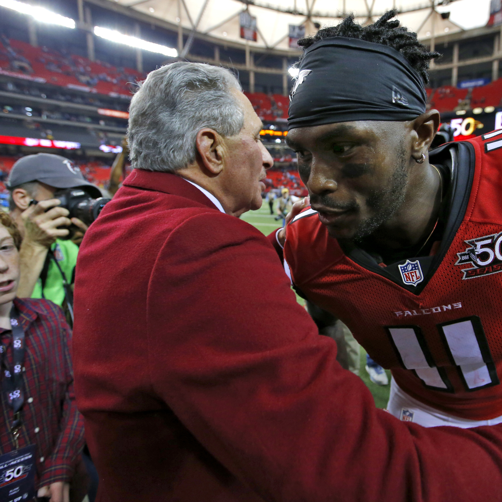 Julio Jones, Under Armour End Contract with 1 Year Remaining