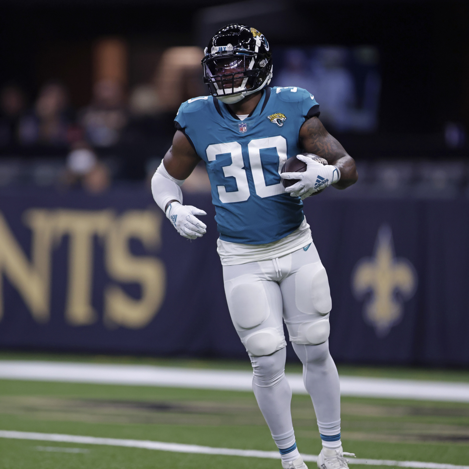 James Robinson to Sign Jerseys for Jaguars Fans After Switching to