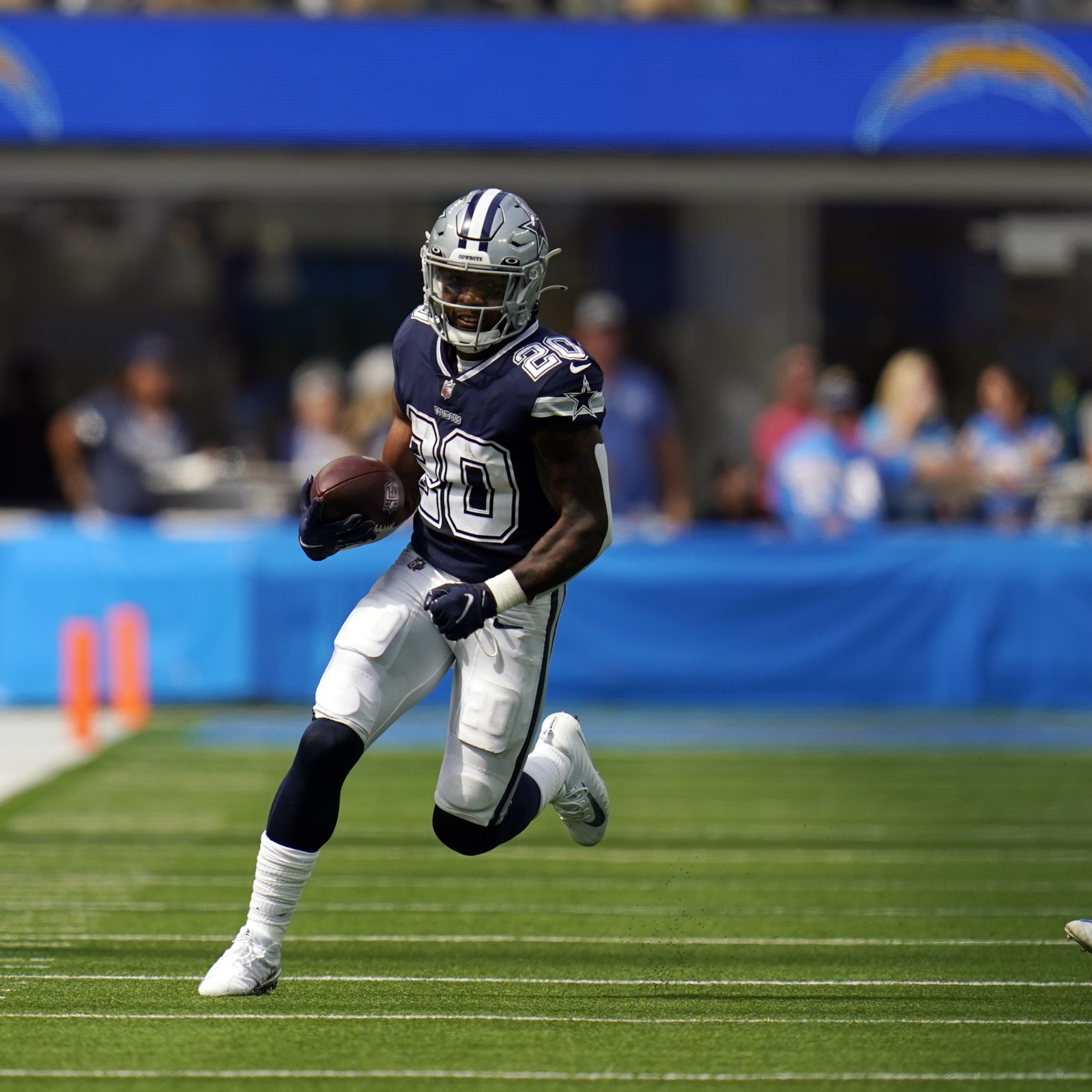 Tony Pollard 2022 Fantasy Outlook Ascends as the Cowboys Devise a New  Wrinkle Alongside Ezekiel Elliott - Roto Street Journal