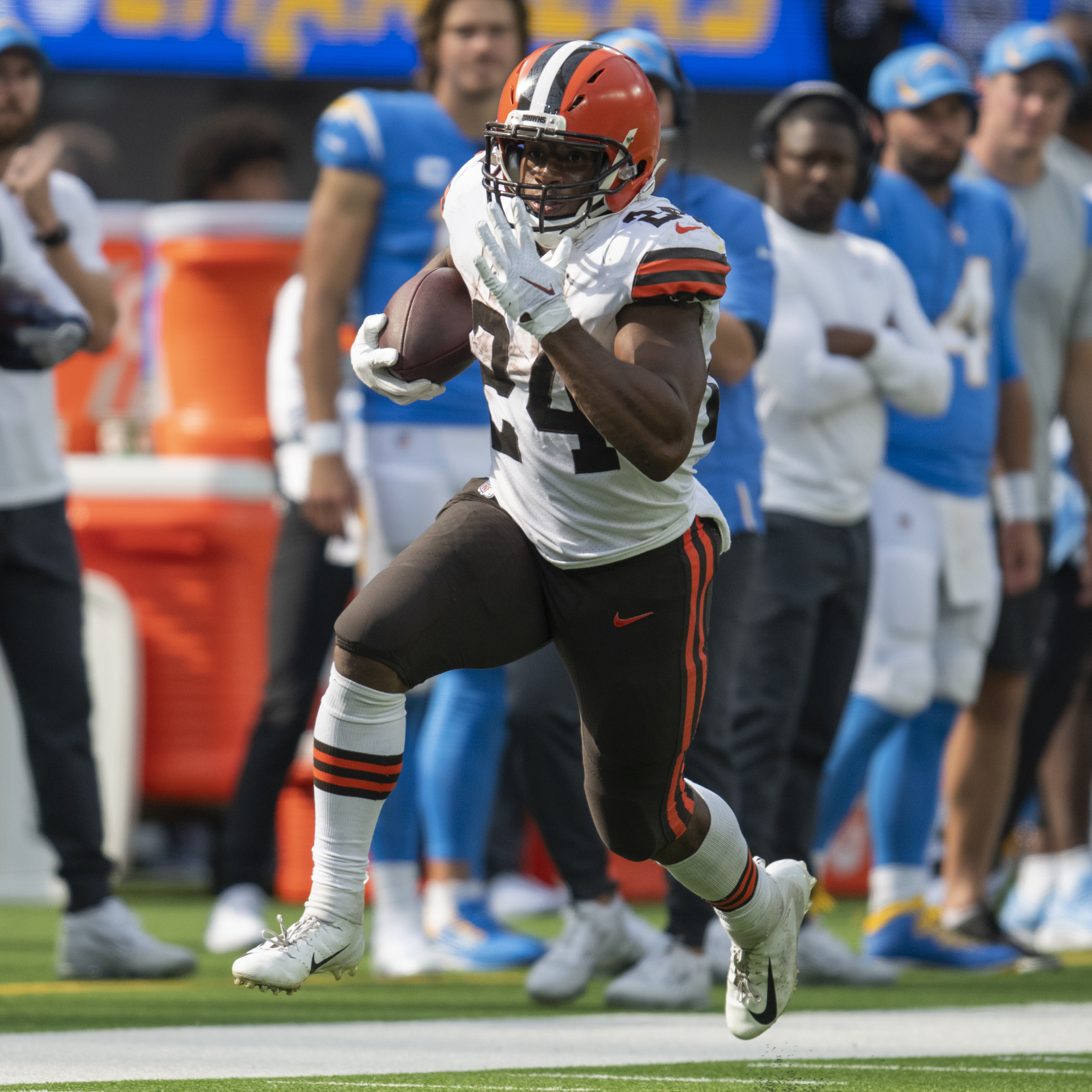 Cleveland Browns Report: Austin Hooper ruled out for Monday Night