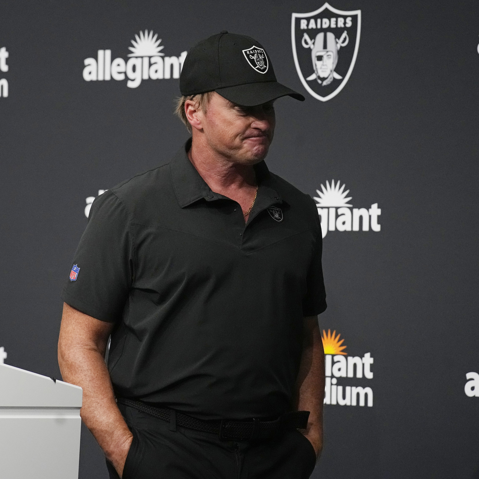 Raiders coach Jon Gruden resigns after more offensive emails become public