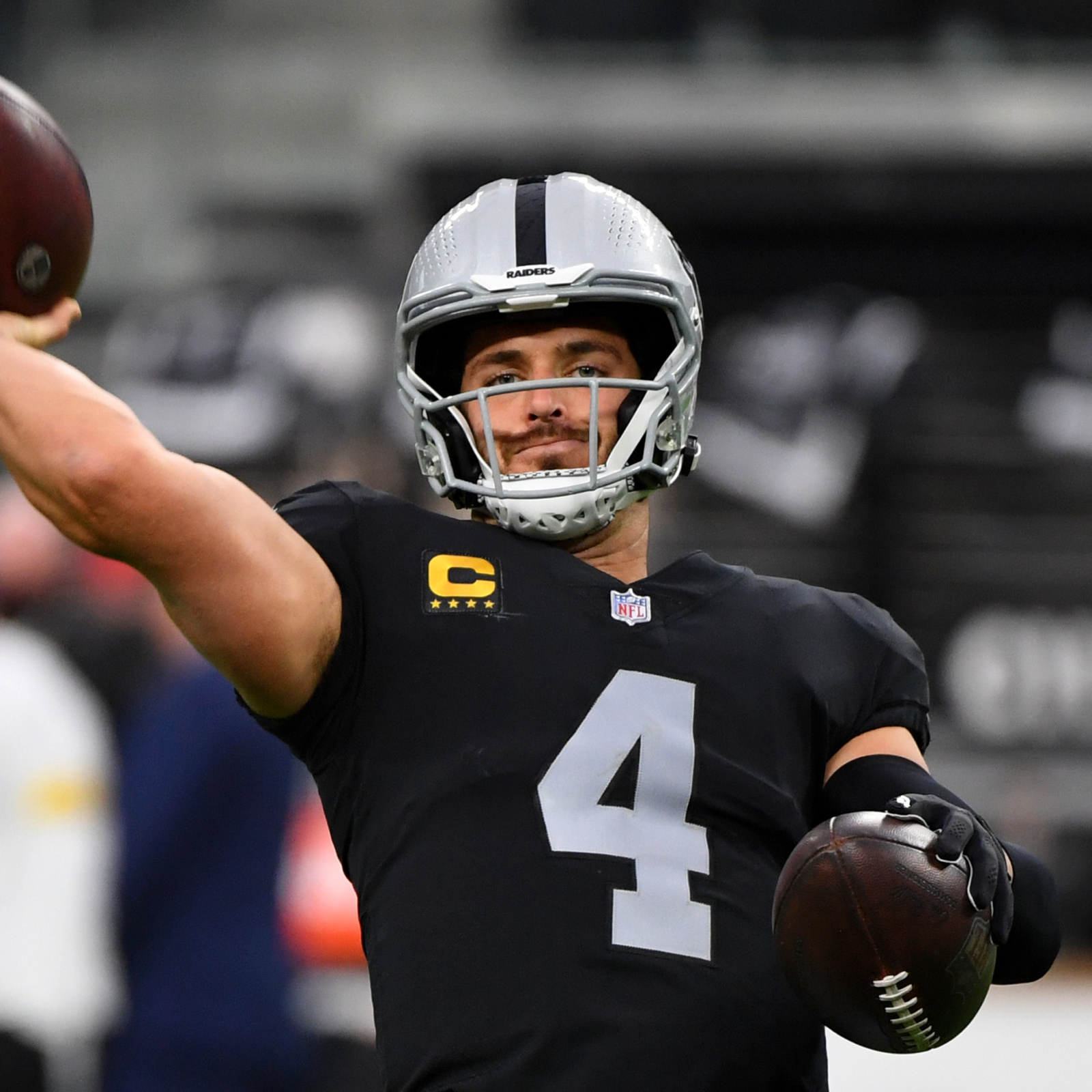 Raiders Rumors: Derek Carr Agrees to 3-Year, $121.5M Contract Extension, News, Scores, Highlights, Stats, and Rumors