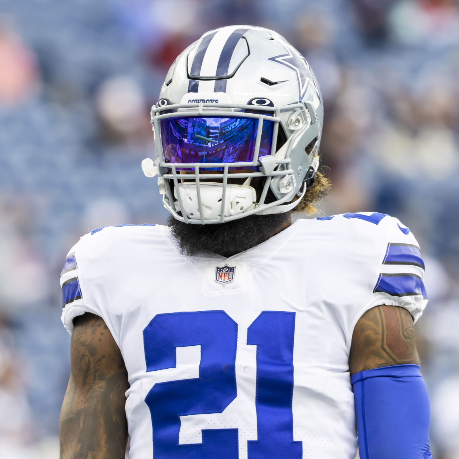 NFL rumors: Cowboys' Ezekiel Elliott battled significant knee injury in  Wild-Card loss to 49ers 