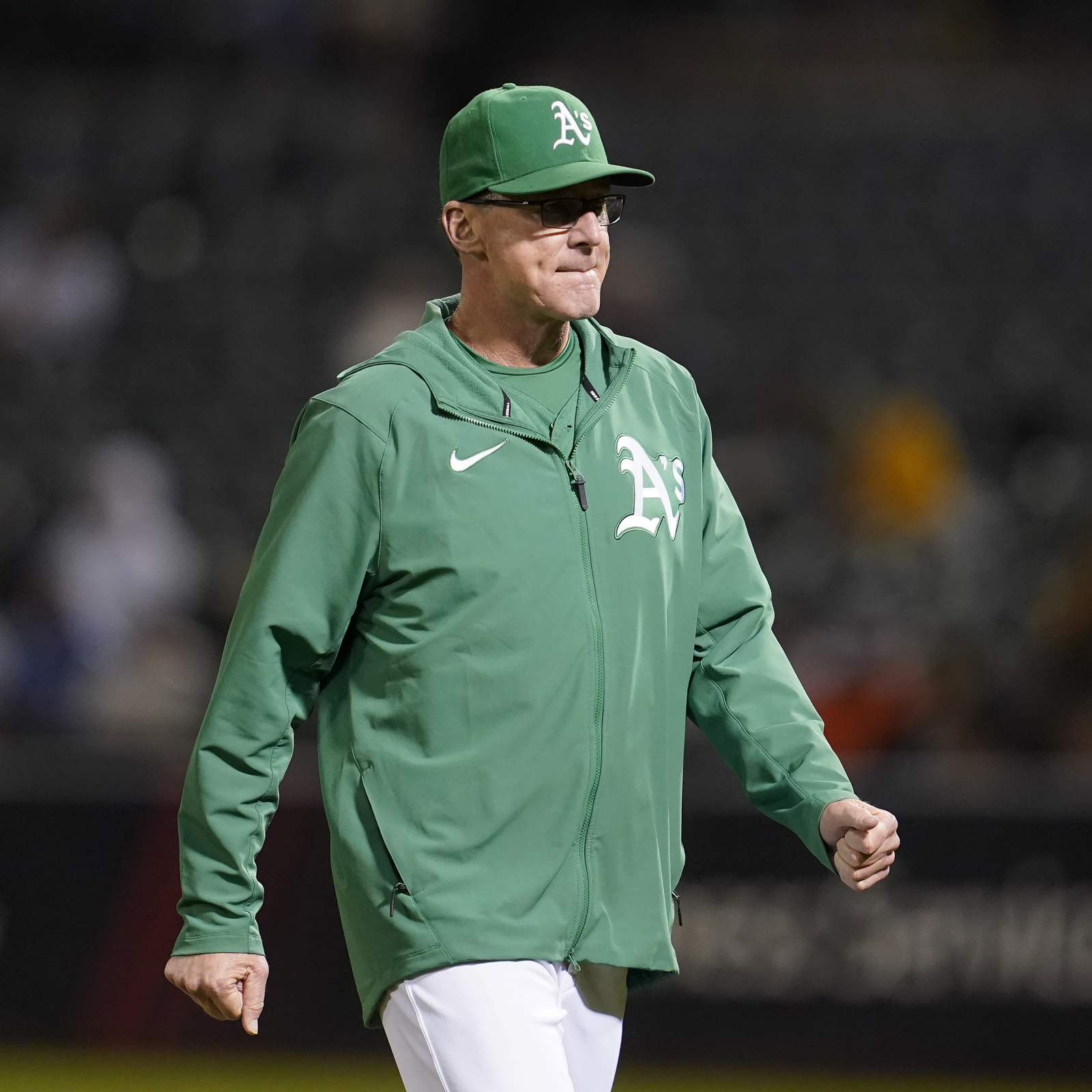 Bob Melvin gets 3-year contract to manage Padres