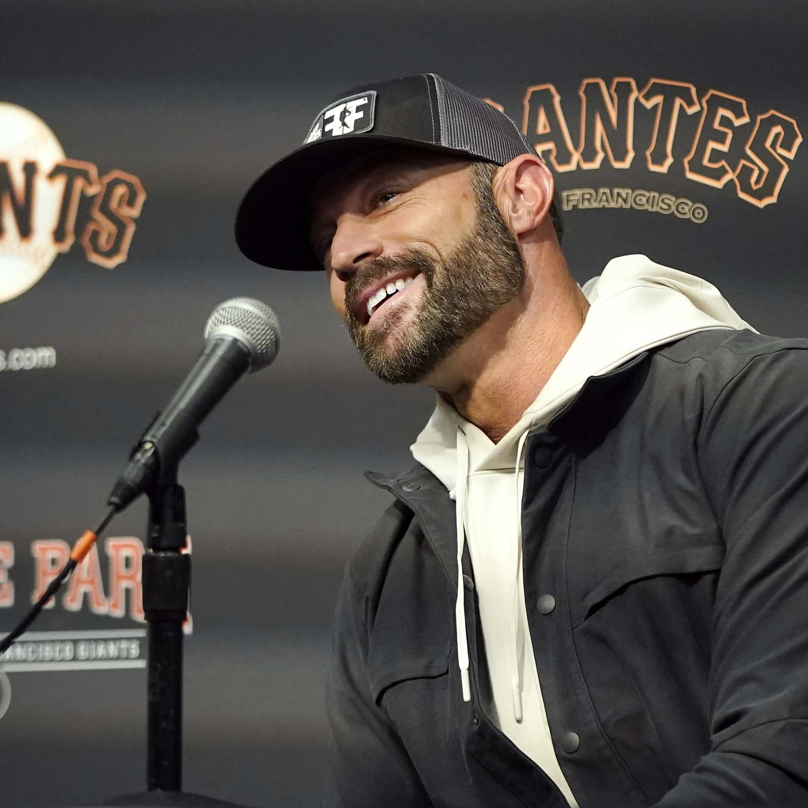 San Francisco Giants - We have officially extended the contract of Manager Gabe  Kapler through the 2024 season!