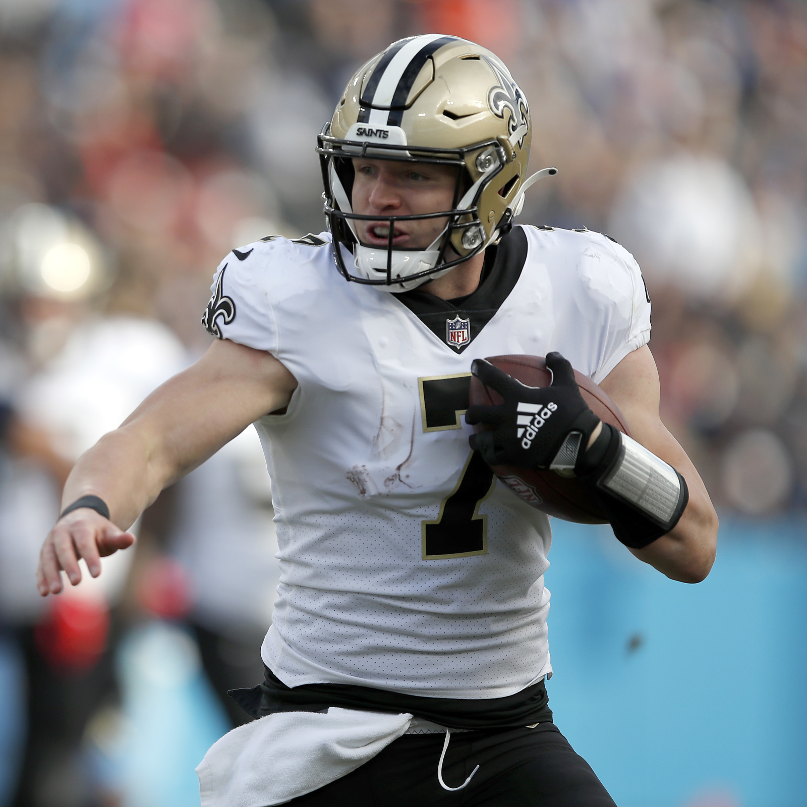 Saints, Taysom Hill agree to four-year $40 million contract extension