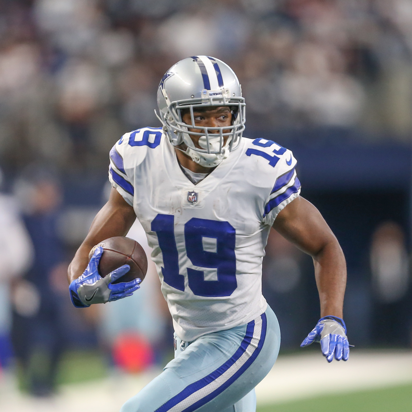 Cowboys' Amari Cooper won't play Sunday against Kansas City Chiefs