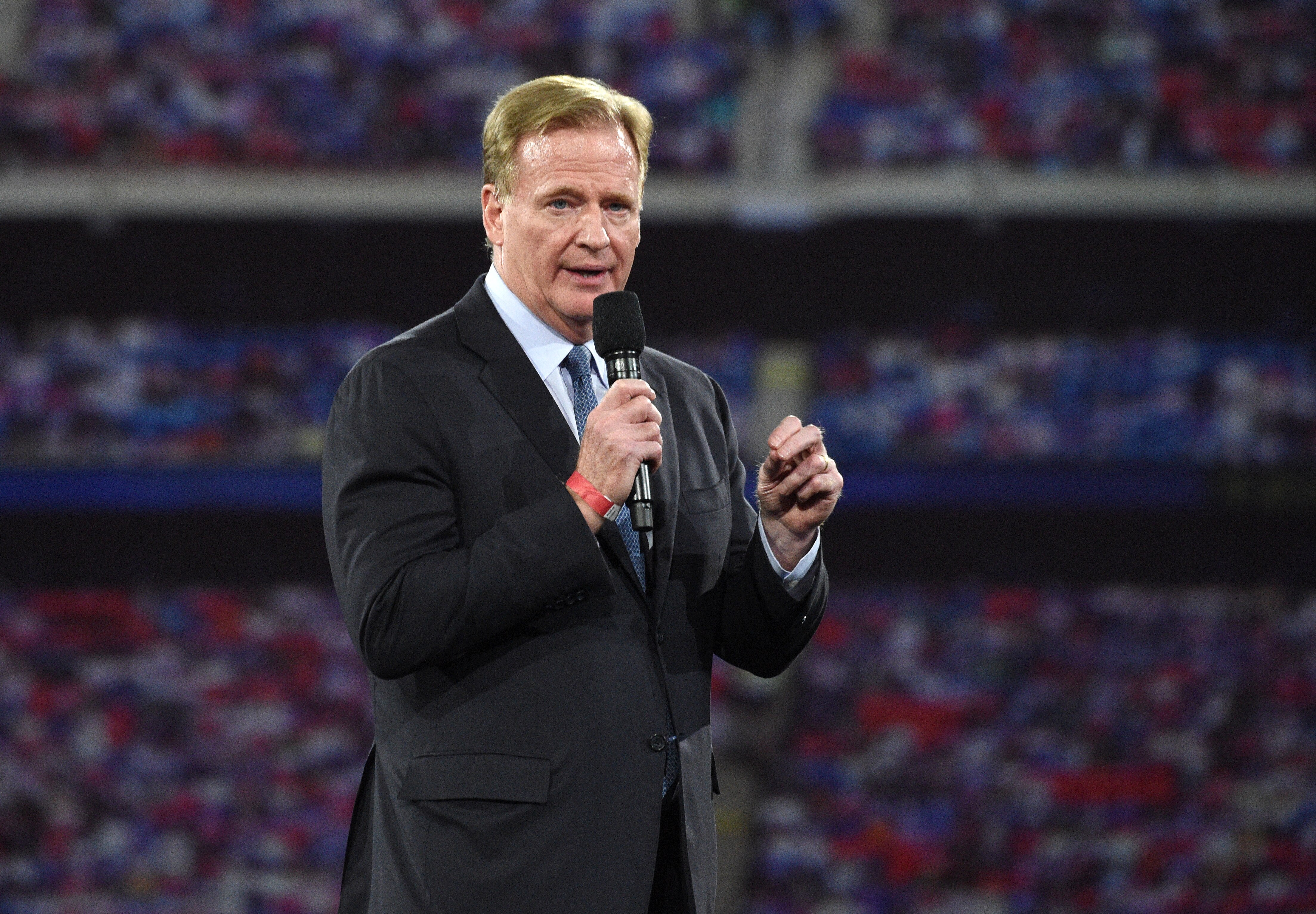 NFL Rumors: Salary Cap 'Expected to Reach' $208.2M for 2022-23 Season |  News, Scores, Highlights, Stats, and Rumors | Bleacher Report