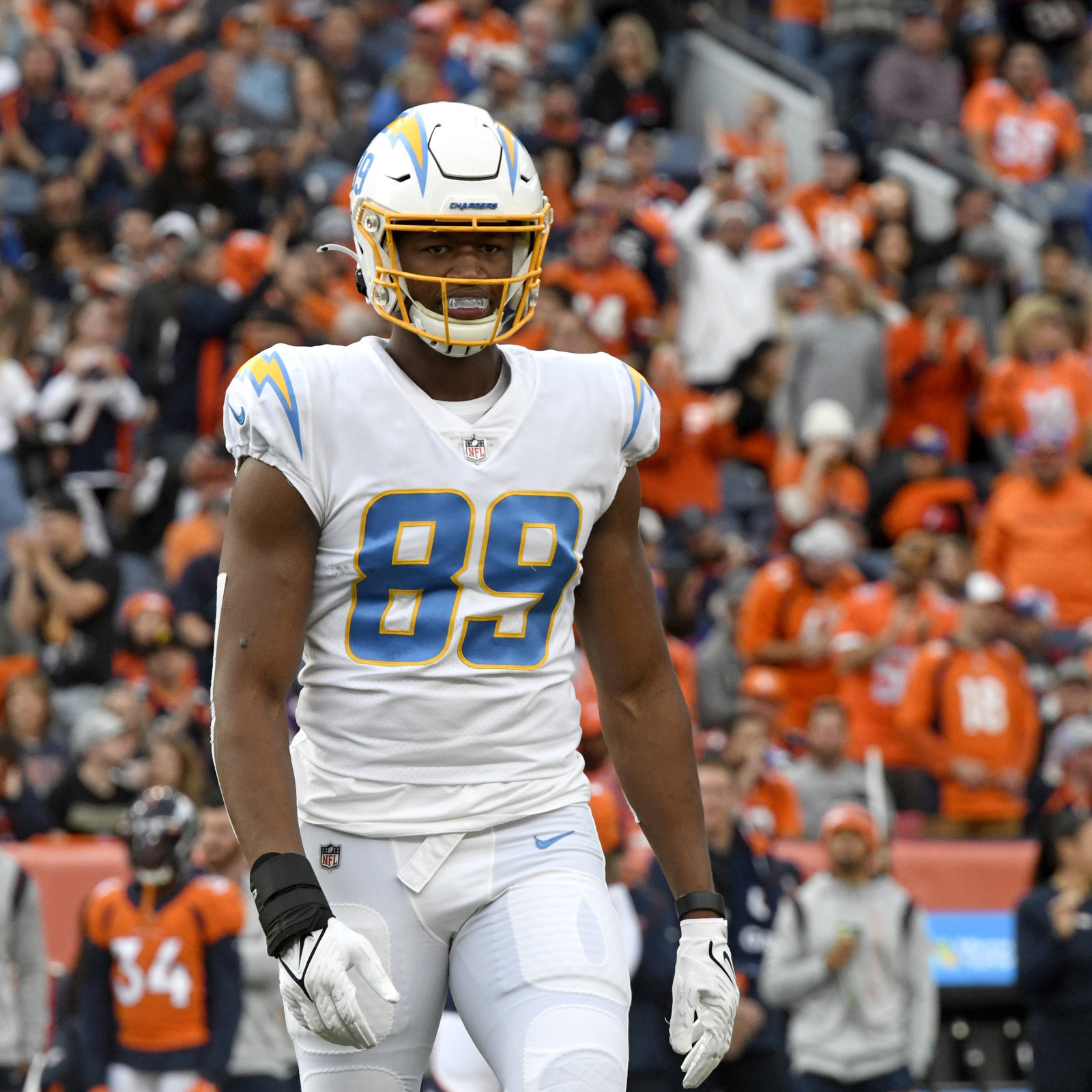 Chargers TE set to be released from hospital