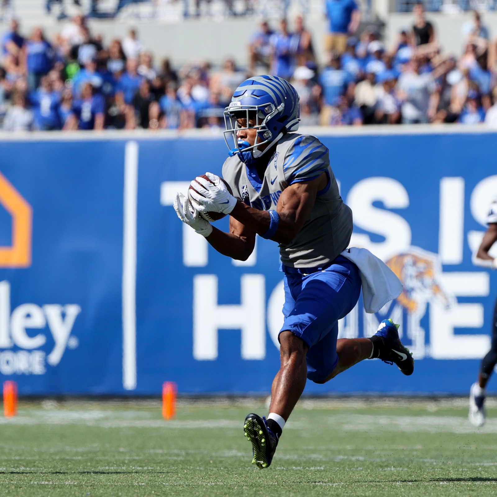 How fast is Calvin Austin? Steelers WR shows off speedy 40 time