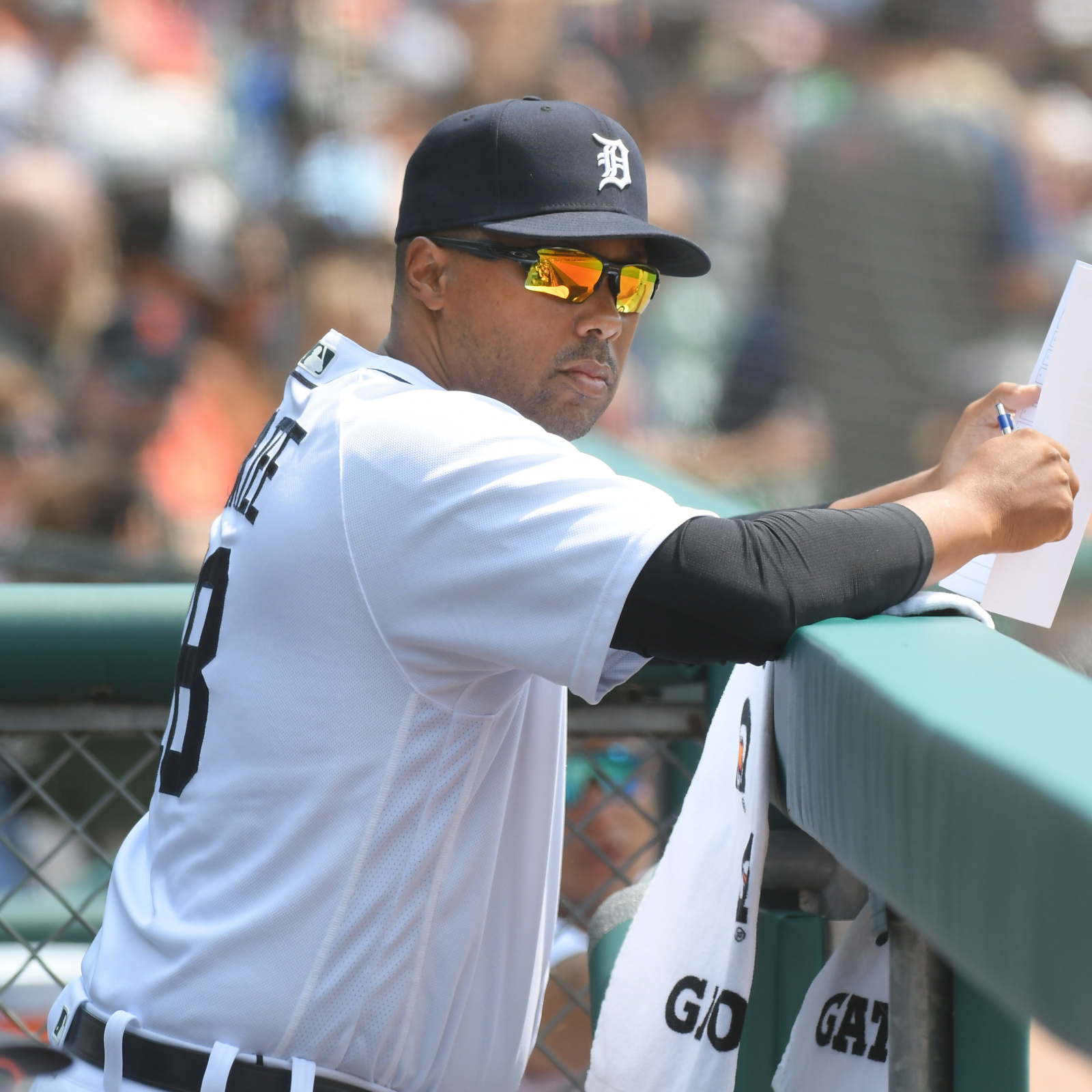 Late Kimera Bartee honored by Tigers in pregame ceremony