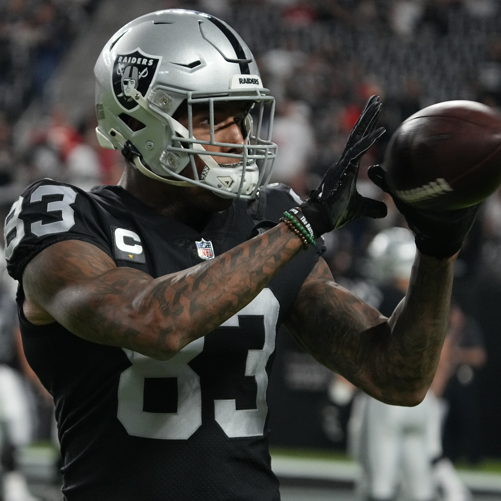 Raiders' Darren Waller, Hunter Renfrow to be placed on injured reserve,  miss at least four games, per report 