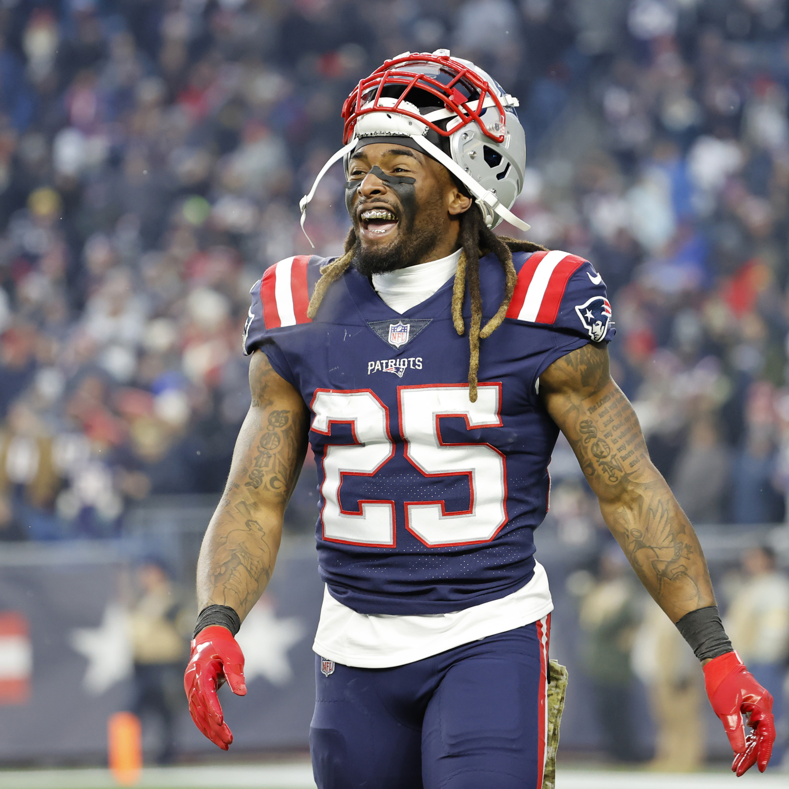 Bill Belichick calls Patriots' running back Brandon Bolden 'one of the best'