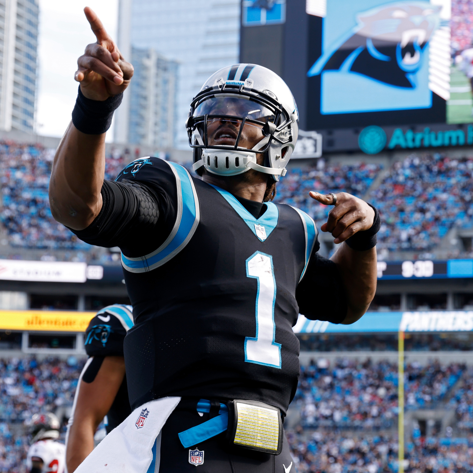 Cam Newton's return to Carolina had everything — except a win