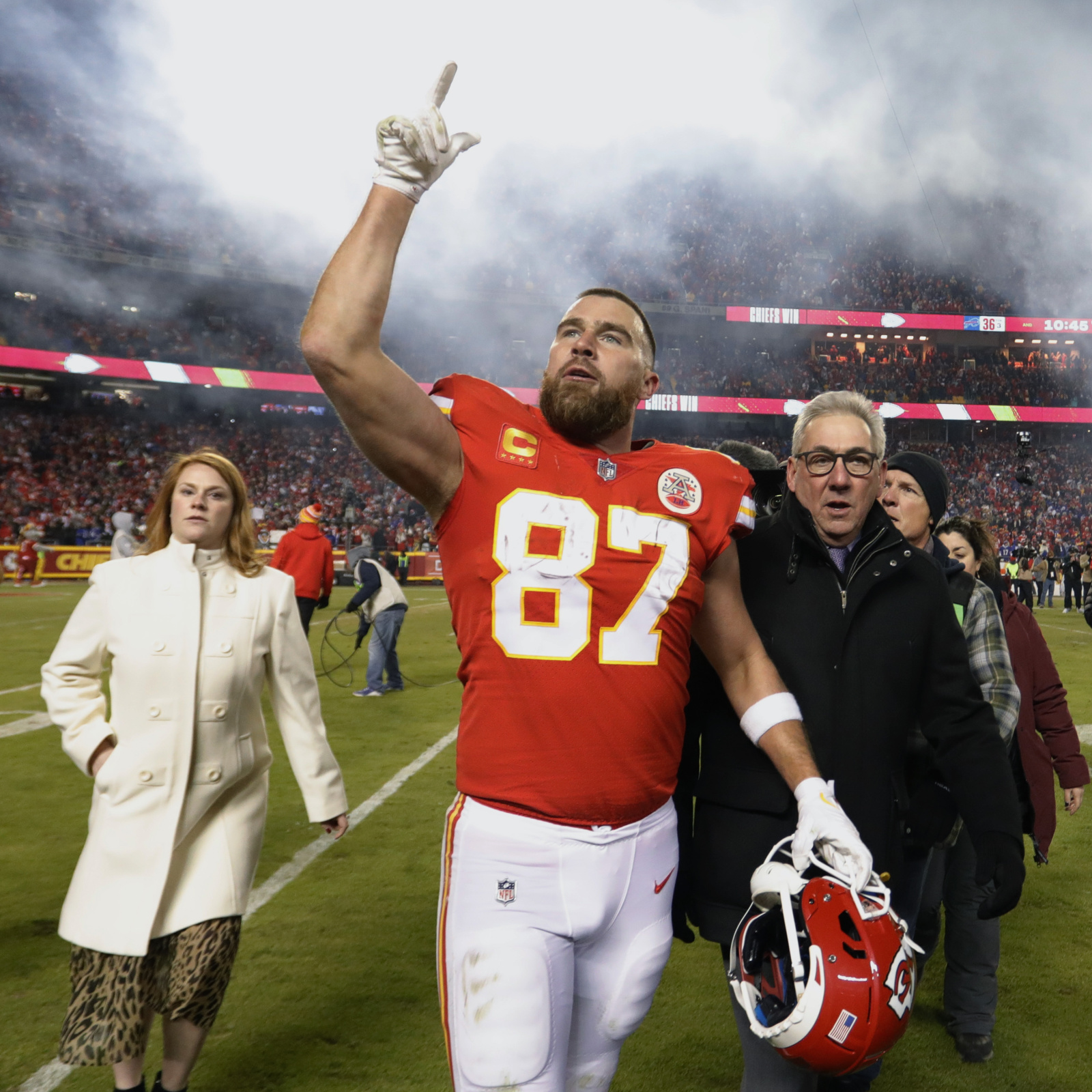 Bills-Chiefs film analysis: Travis Kelce and KC's red zone mastery