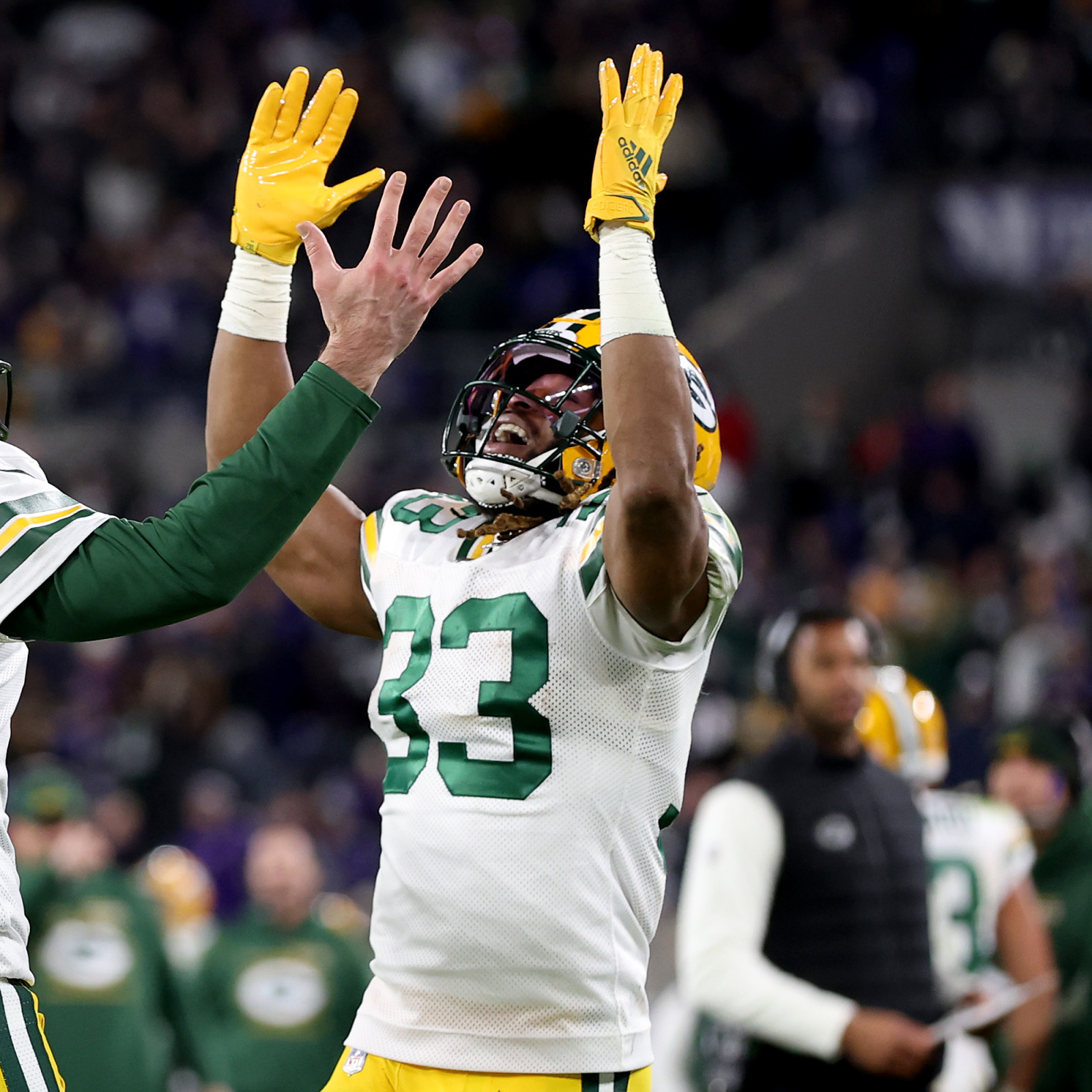 Report: Davante Adams Traded to Raiders from Packers; Signs 5-Year, $141.3M  Contract, News, Scores, Highlights, Stats, and Rumors