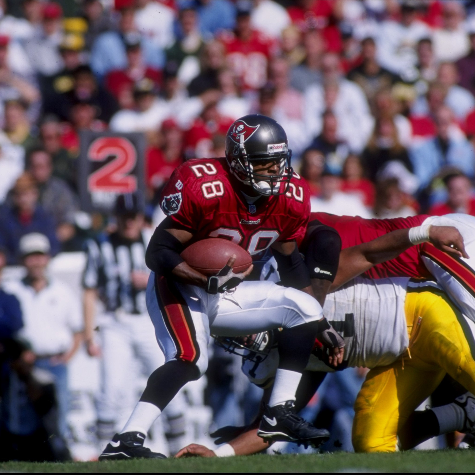 Warrick Dunn Autographed Signed Atlanta Falcons Action 8x10 Photo (Steiner)