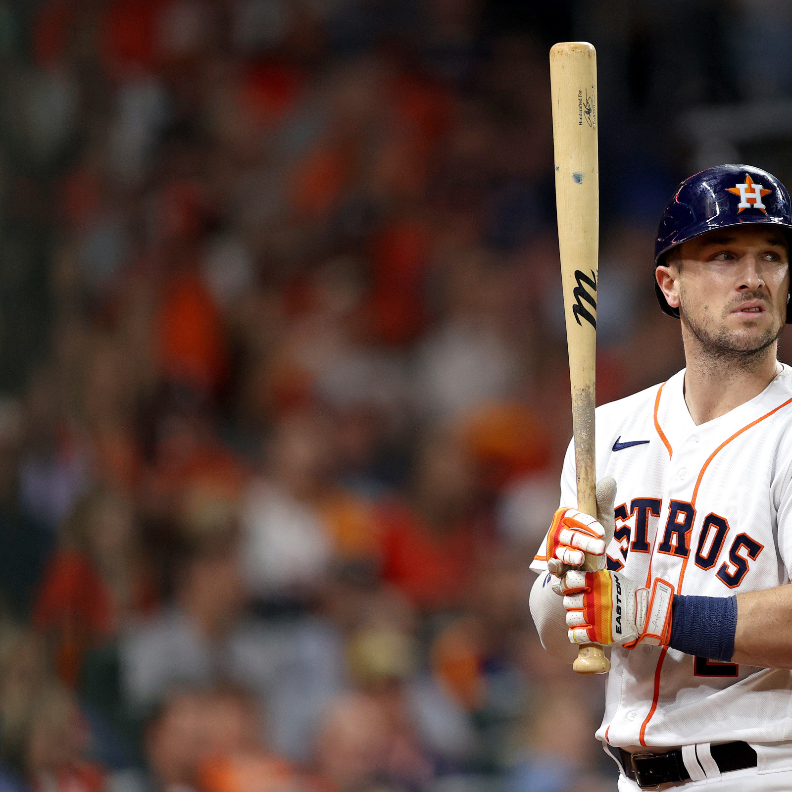 Alex Bregman broke finger in Astros' World Series win