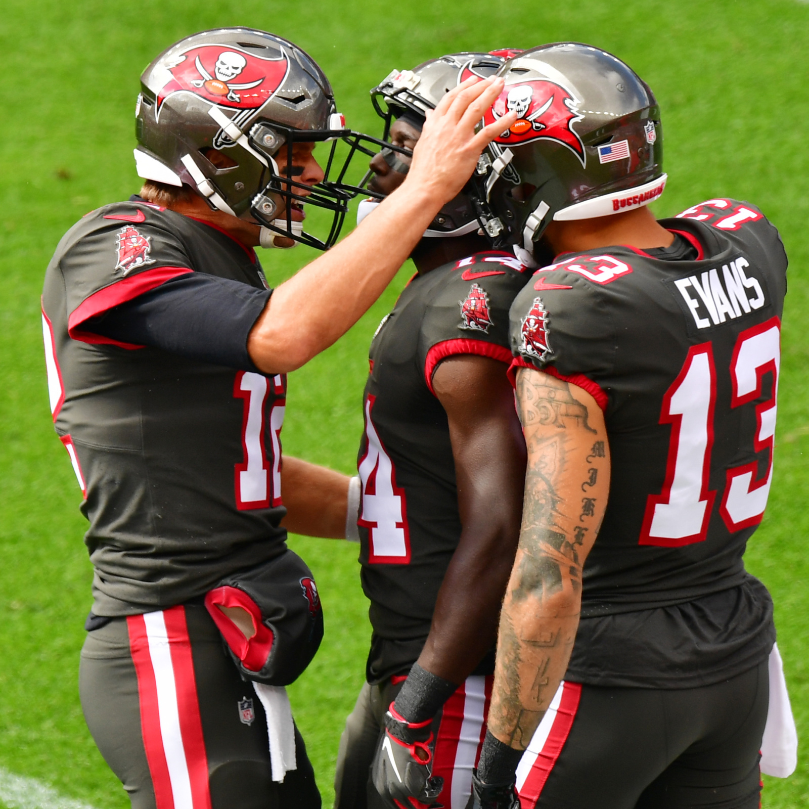 Mike Evans: Fantasy Football outlook for the 2022 NFL season