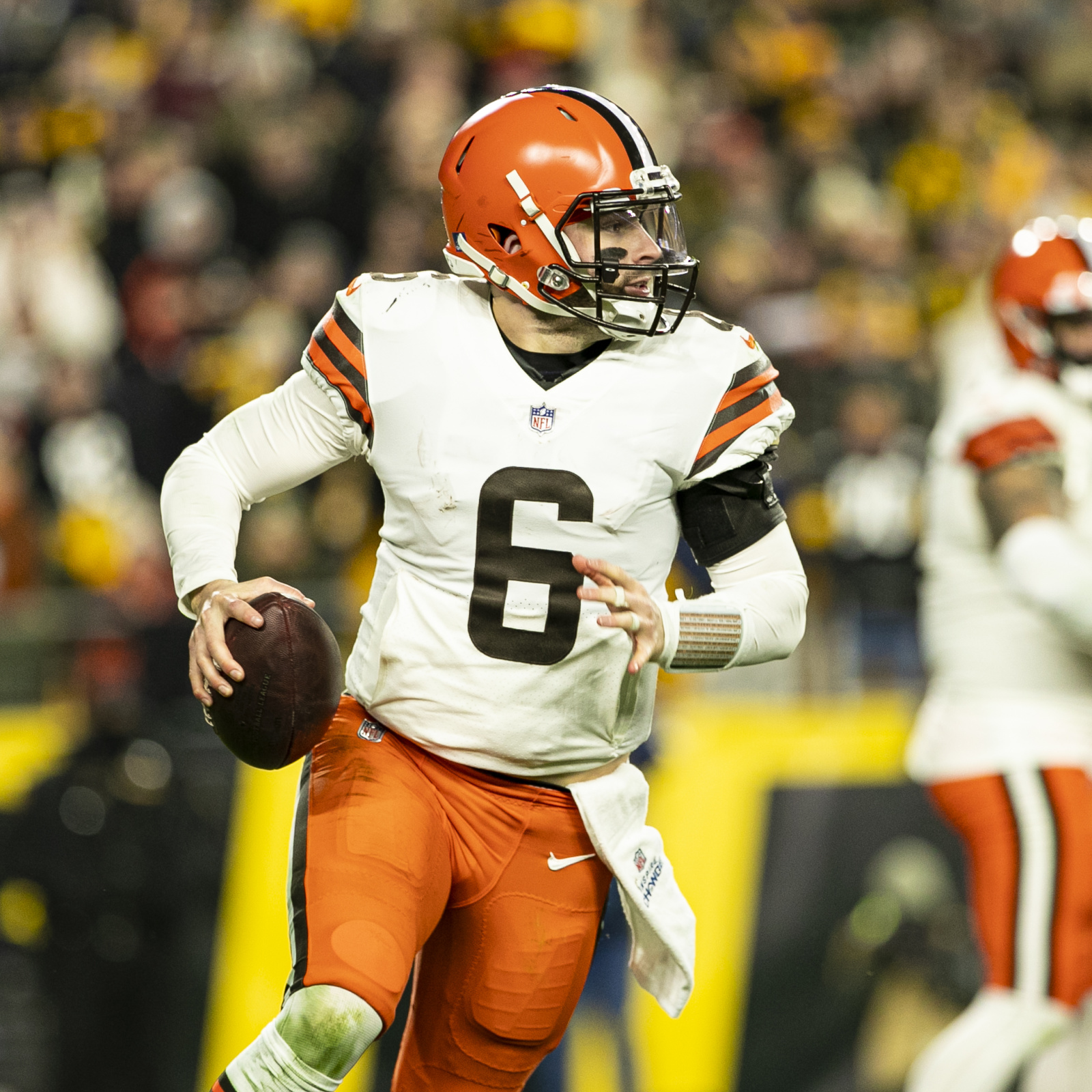 It's '100% false' that Baker Mayfield turned down $30 million a year before  '21 from Browns; nothing imminent on trade front: Browns Insider - cleveland .com