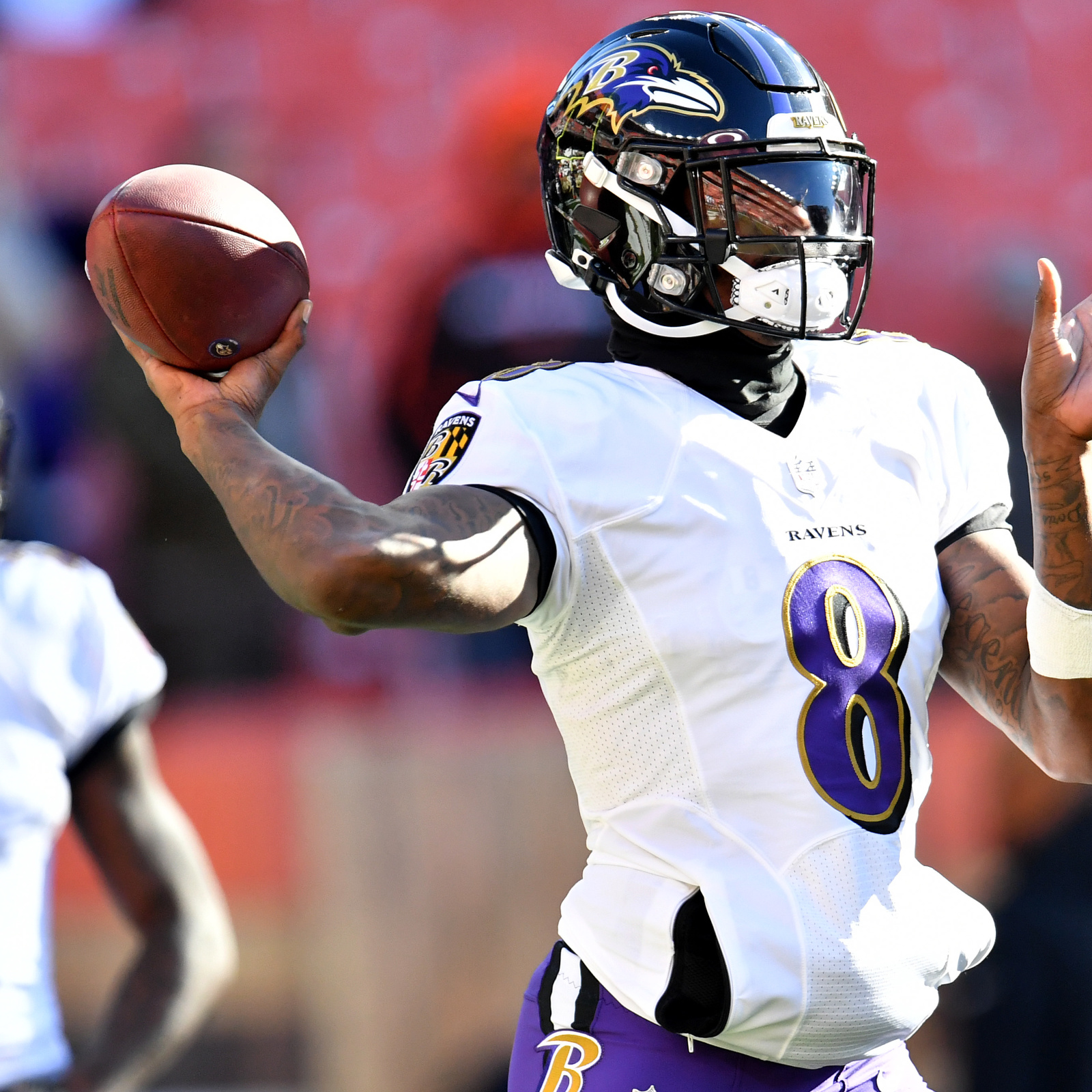 Bleacher Report names one thing Ravens should give Lamar Jackson during 2022  offseason