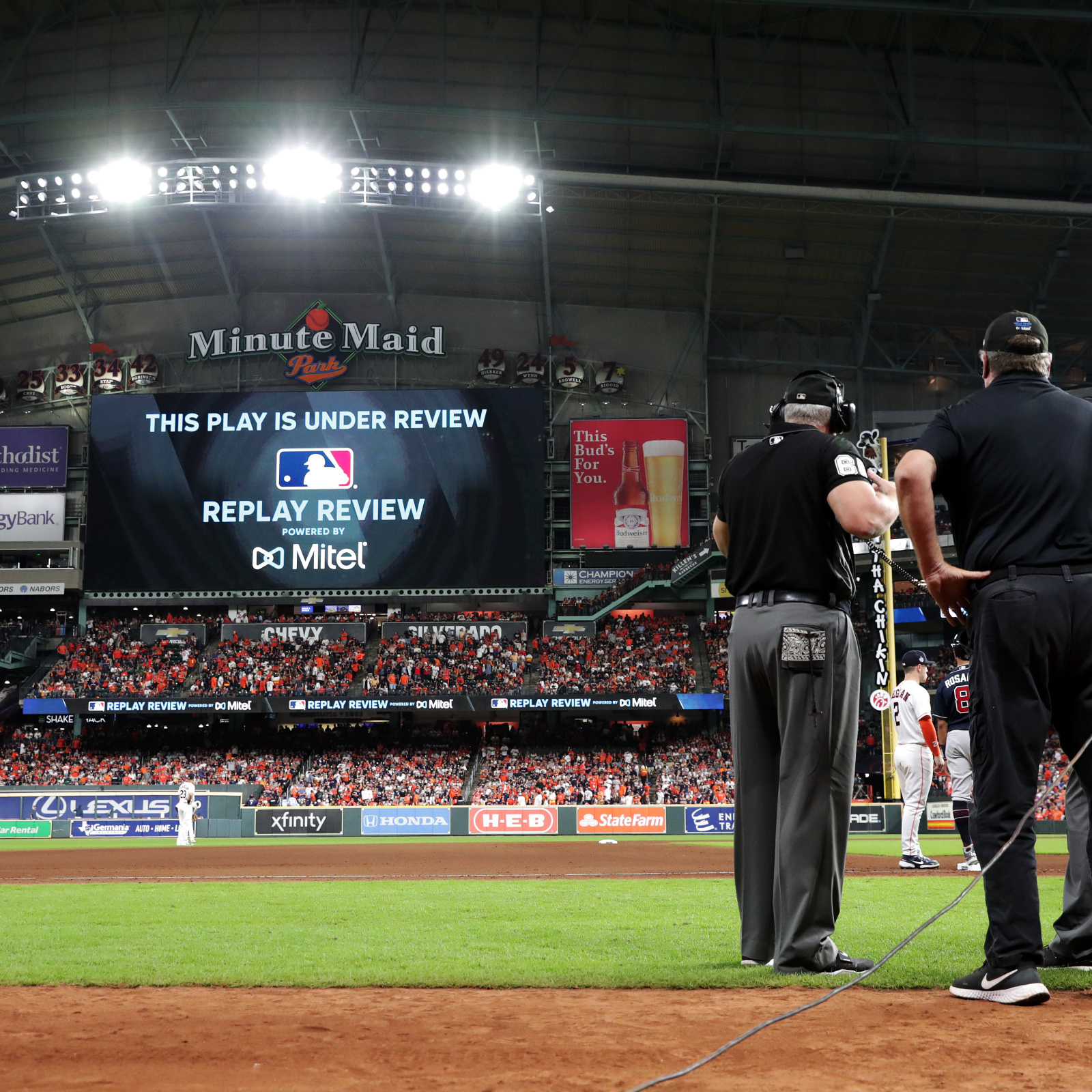 Dodgers news: MLB's first umpire announcement for replay reviews