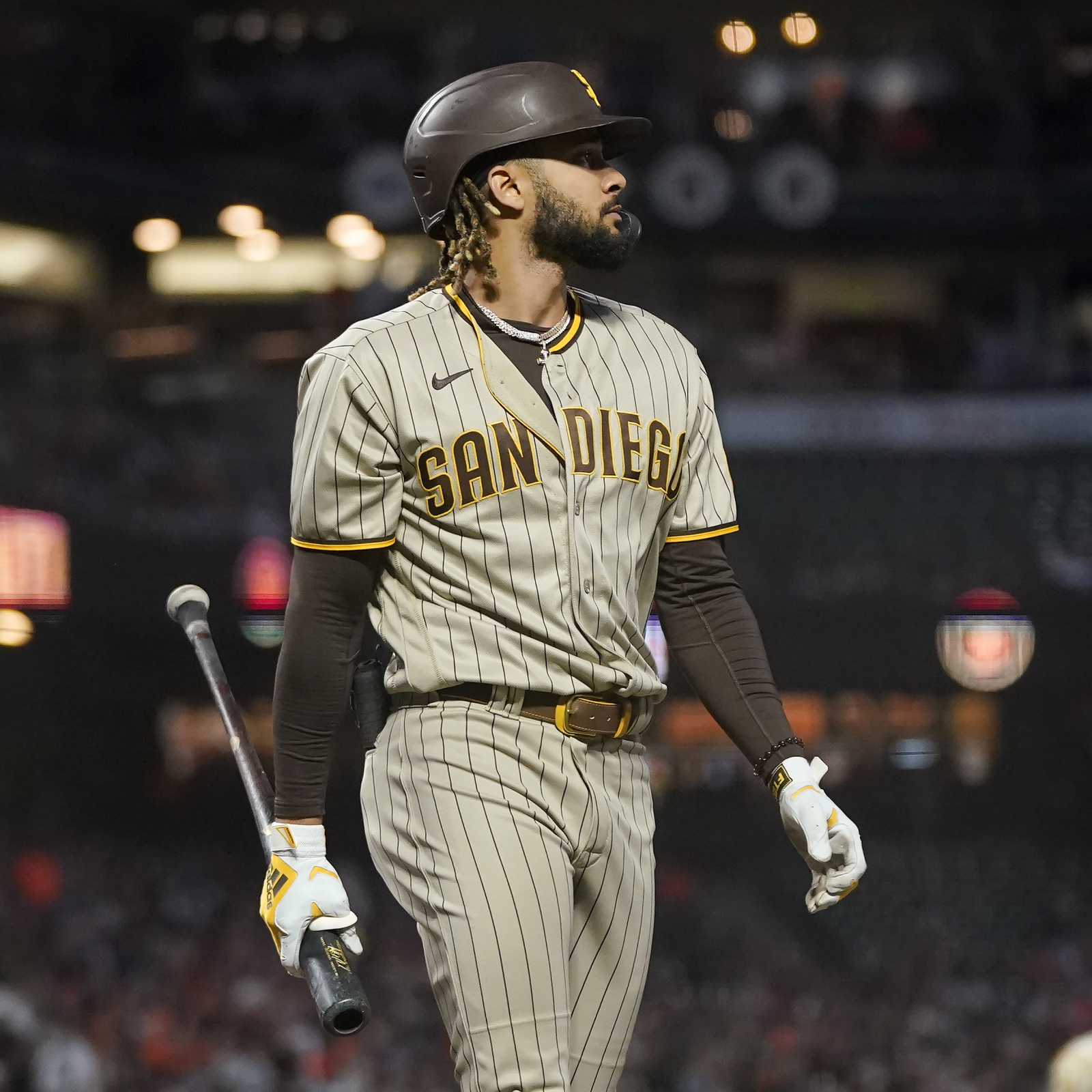 Padres Become 1st MLB Team to Agree to Uniform Ad Deal After Contract with  Motorola, News, Scores, Highlights, Stats, and Rumors