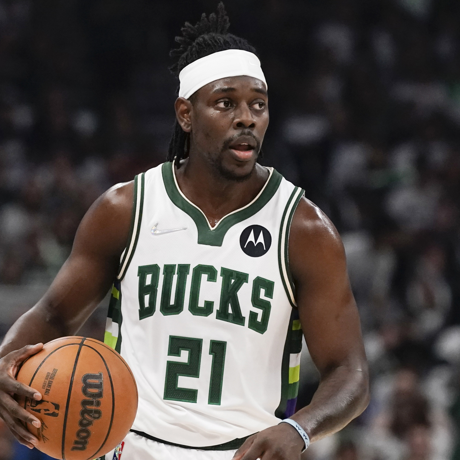 Former Bucks teammates praise Jrue Holiday though he is now a Celtic