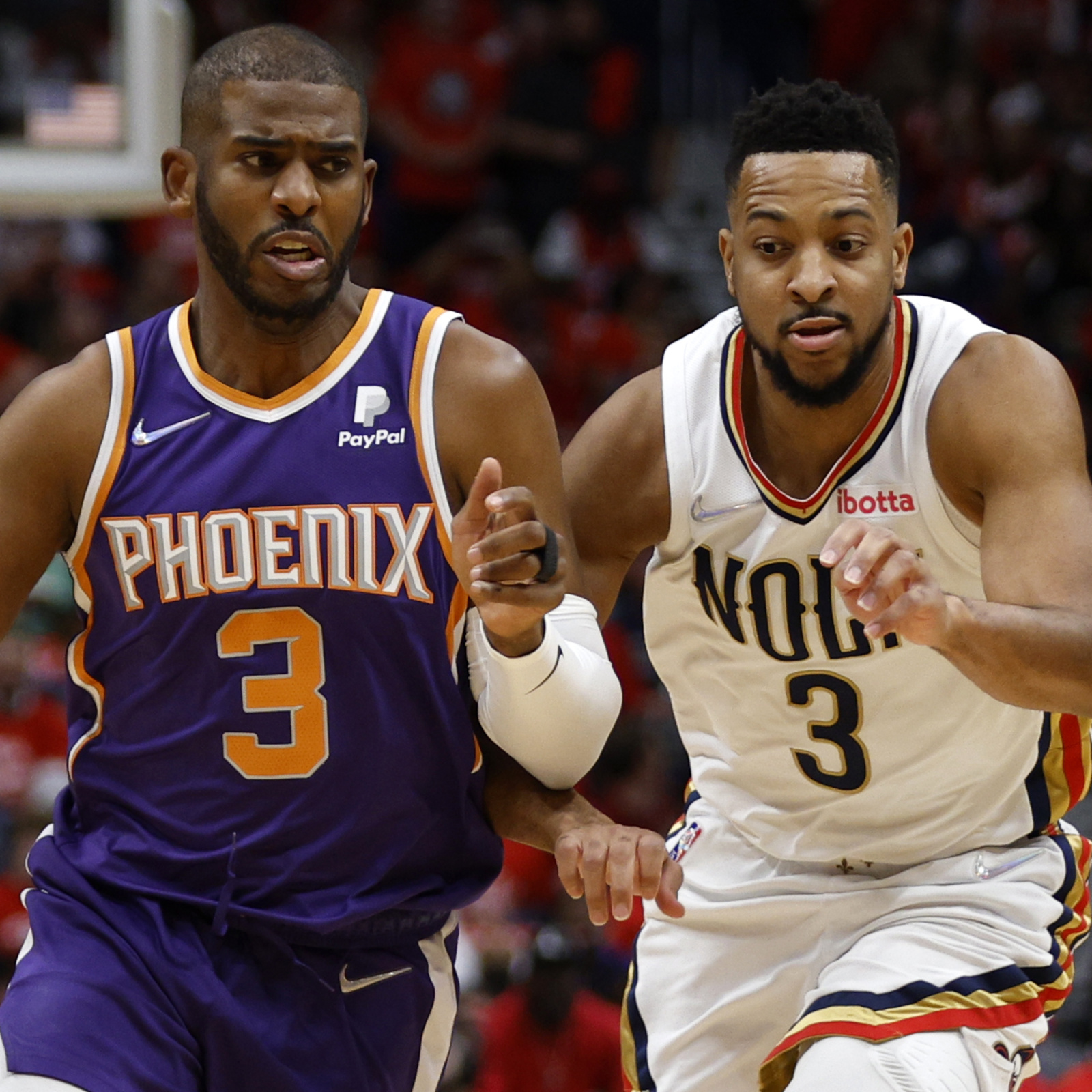 Chris Paul getting a picture with Deuce is really the cutest! Celtics vs  Suns 