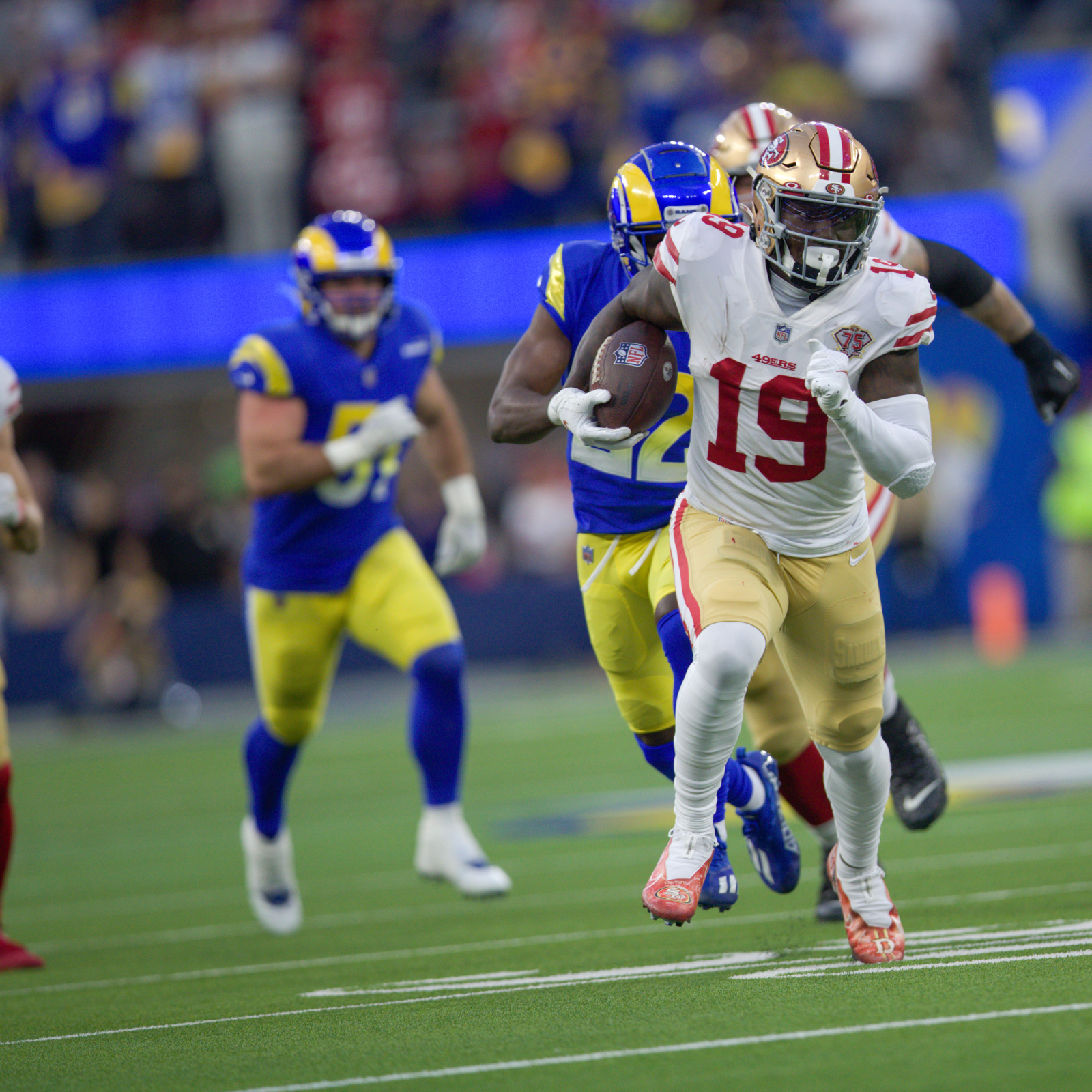 Bleacher Report on X: Deebo Samuel says he has requested a trade from the  49ers, per @JeffDarlington  / X