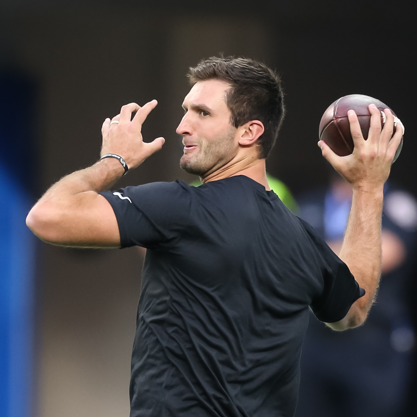 Nathan Peterman: Bears Re-Sign Former QB Amid Justin Fields Drama - Sports  Illustrated